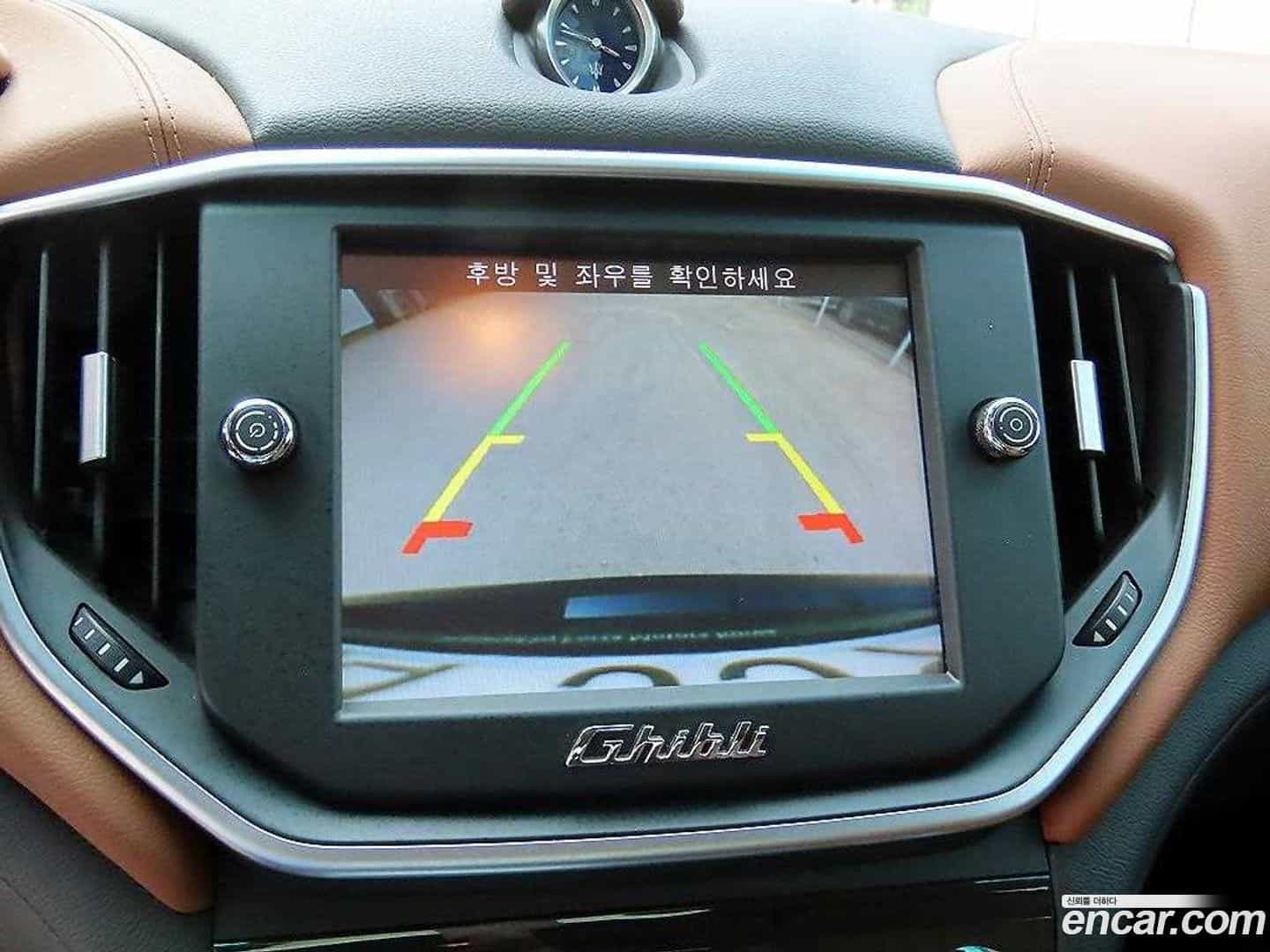 Ghibli Maserati 2014.2-INNER-010