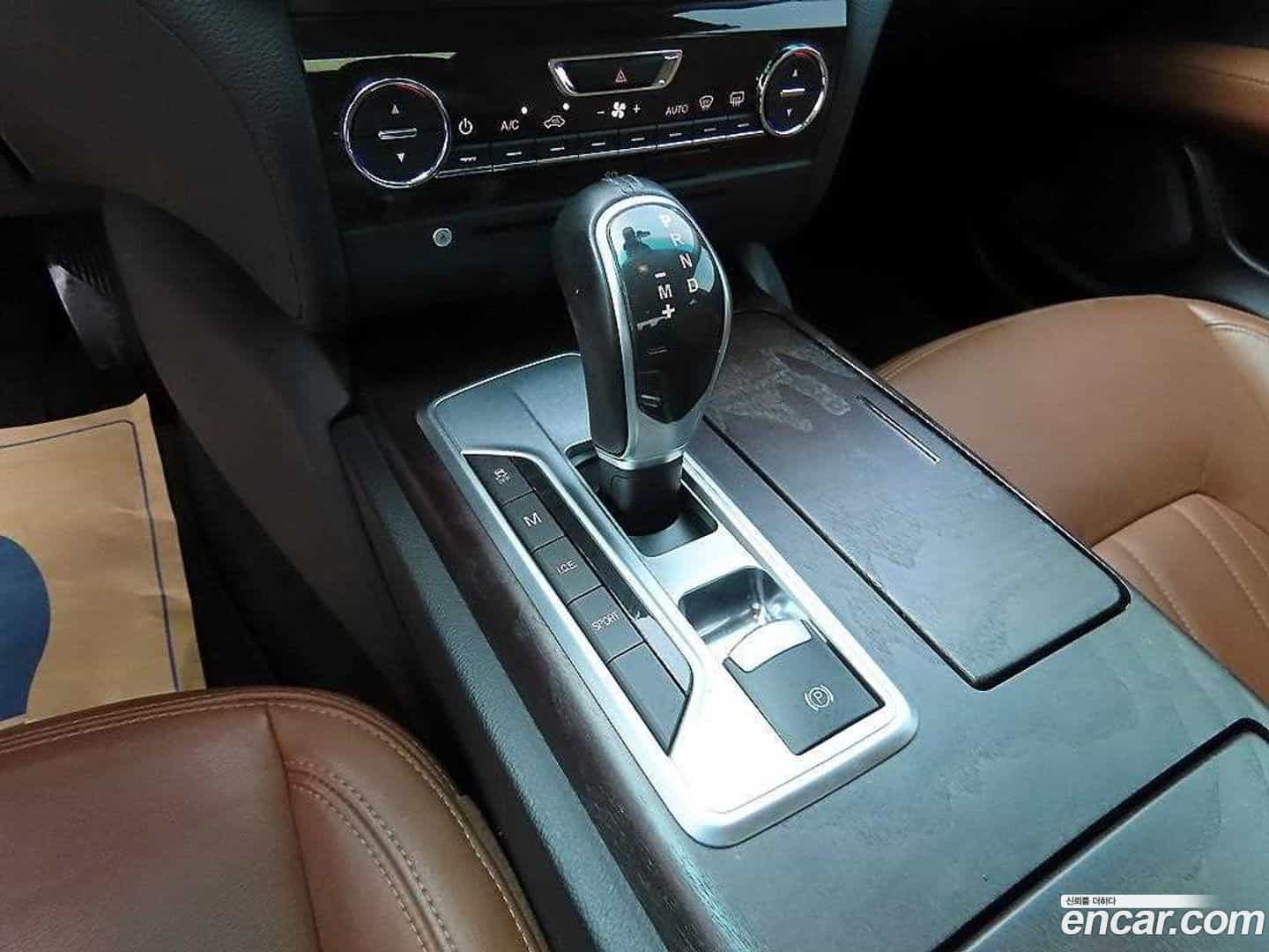 Ghibli Maserati 2014.2-OPTION-016