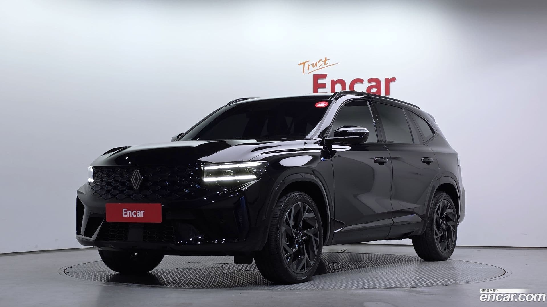 Main__Slider__Photo:Grand Koleos Renault Korea 2025.4-0