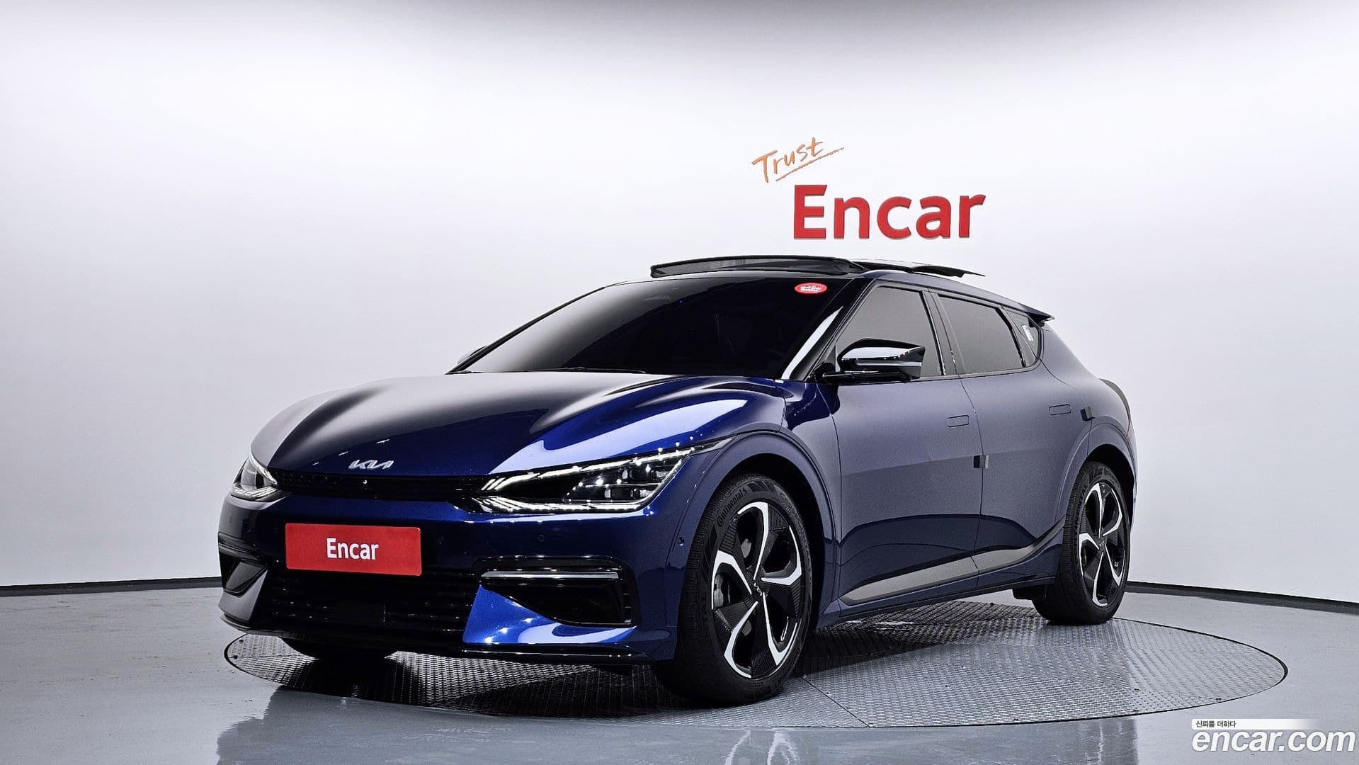 Main__Slider__Photo:EV6 Kia 2022.4-0