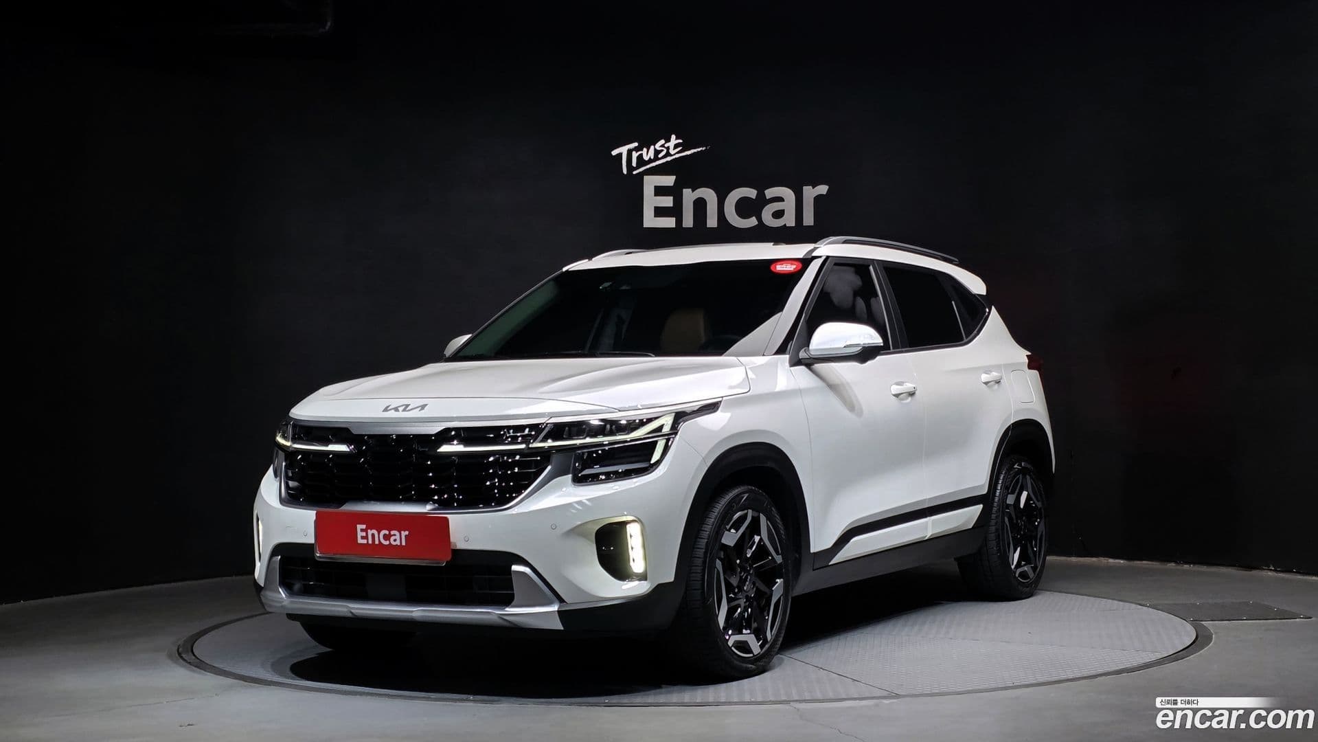 Main__Slider__Photo:Seltos Kia 2024.3-0