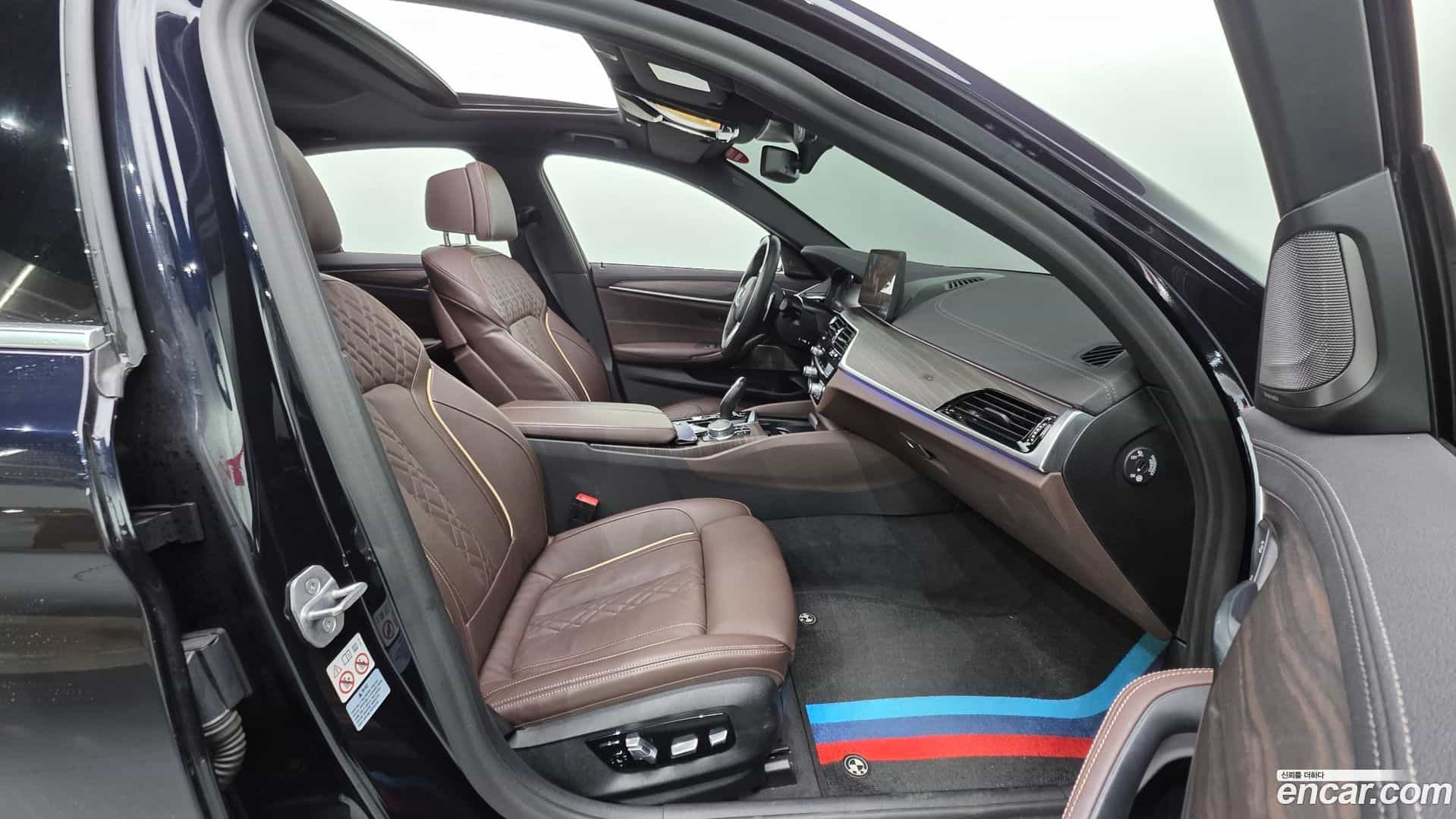 5-Series BMW 2021.3-INNER-10