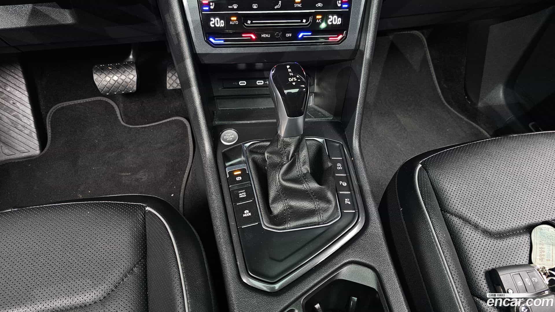 Tiguan Volkswagen 2023.10-INNER-009