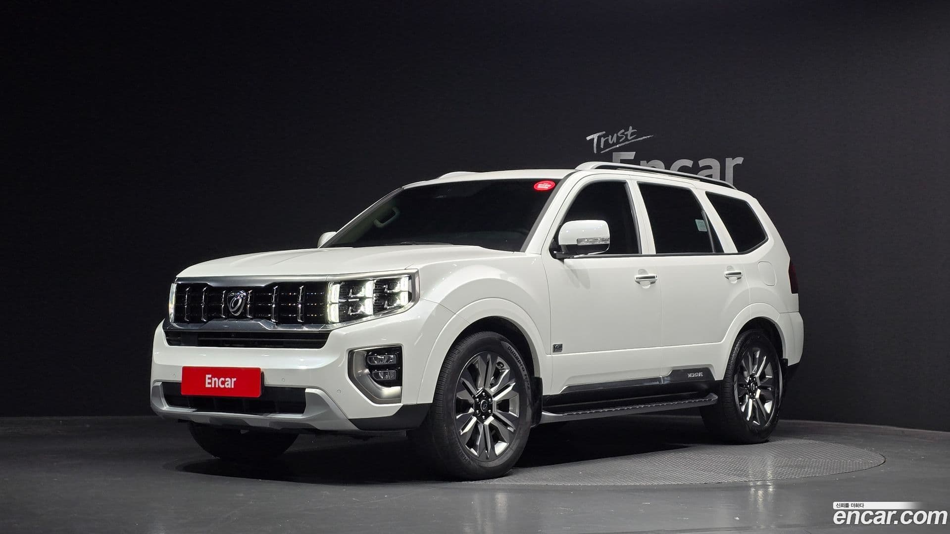 Main__Slider__Photo:Mohave Kia 2021.3-0