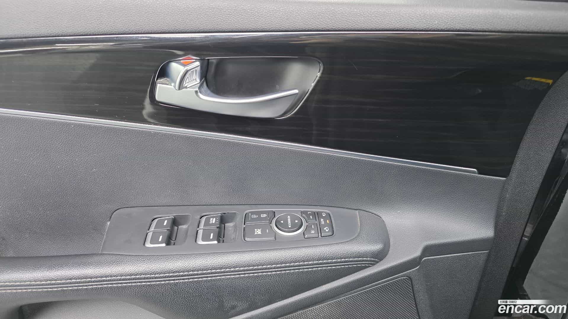 Sorento Kia 2020.0-OPTION-23