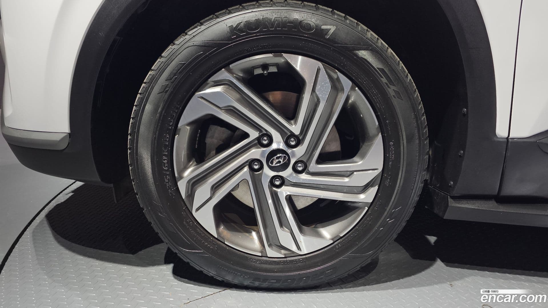 Main__Slider__Photo:Santafe Hyundai 2021.4-4