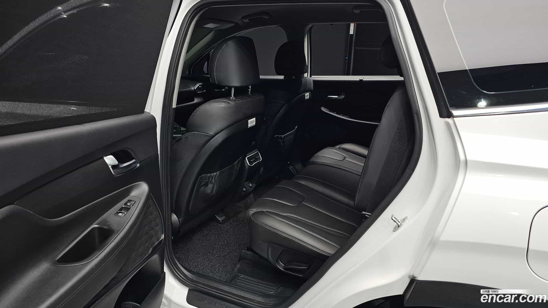 Santafe Hyundai 2021.4-OPTION-16