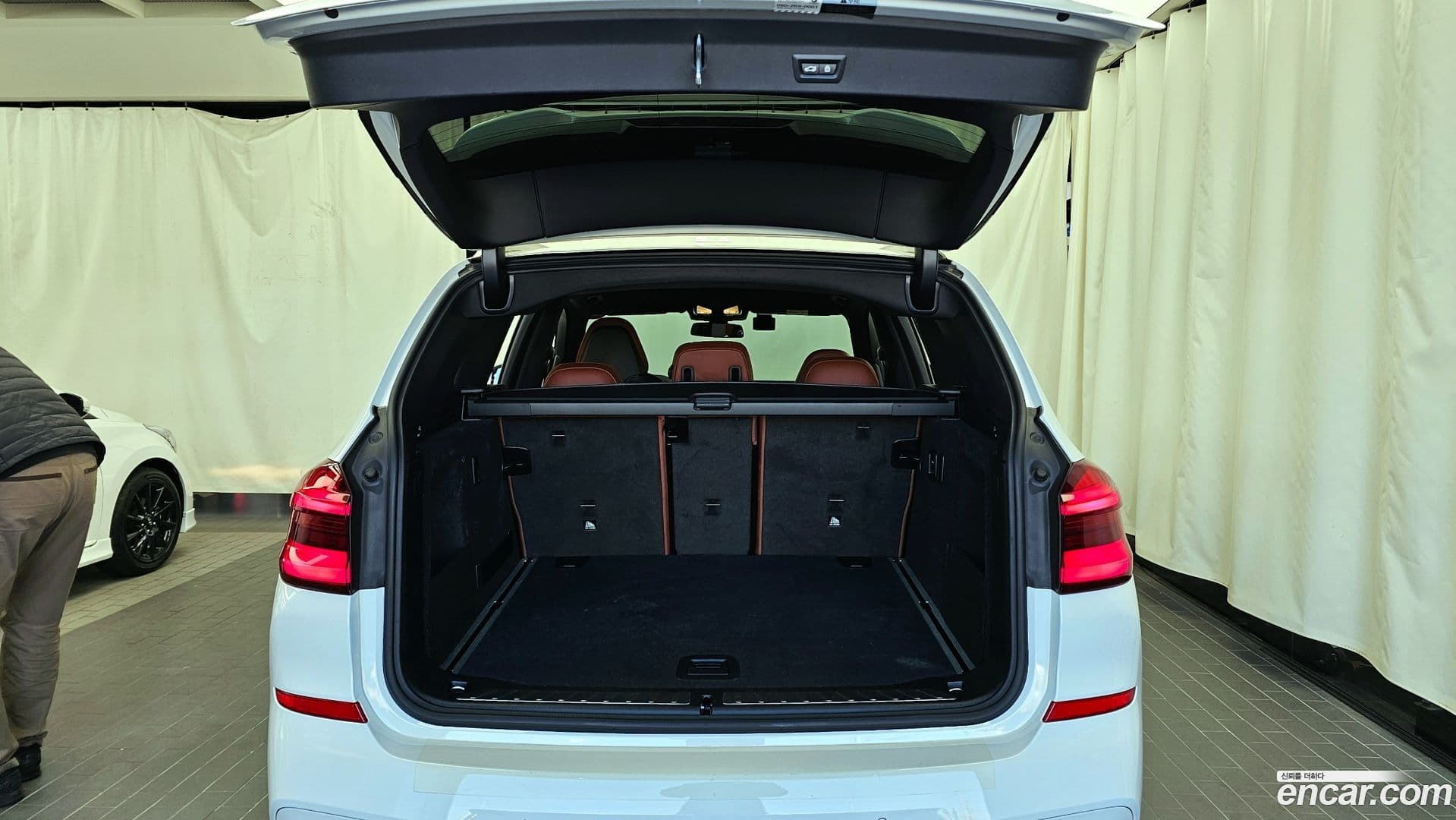 Main__Slider__Photo:X3M BMW 2021.1-19