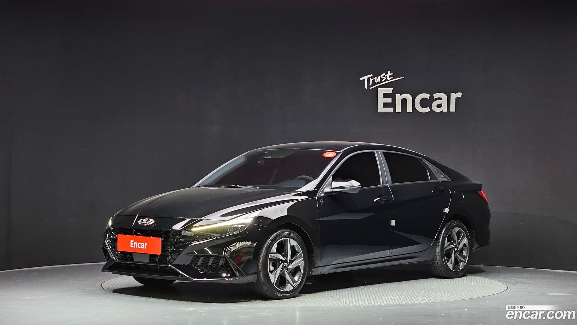 Main__Slider__Photo:AVANTE Hyundai 2021.6-0