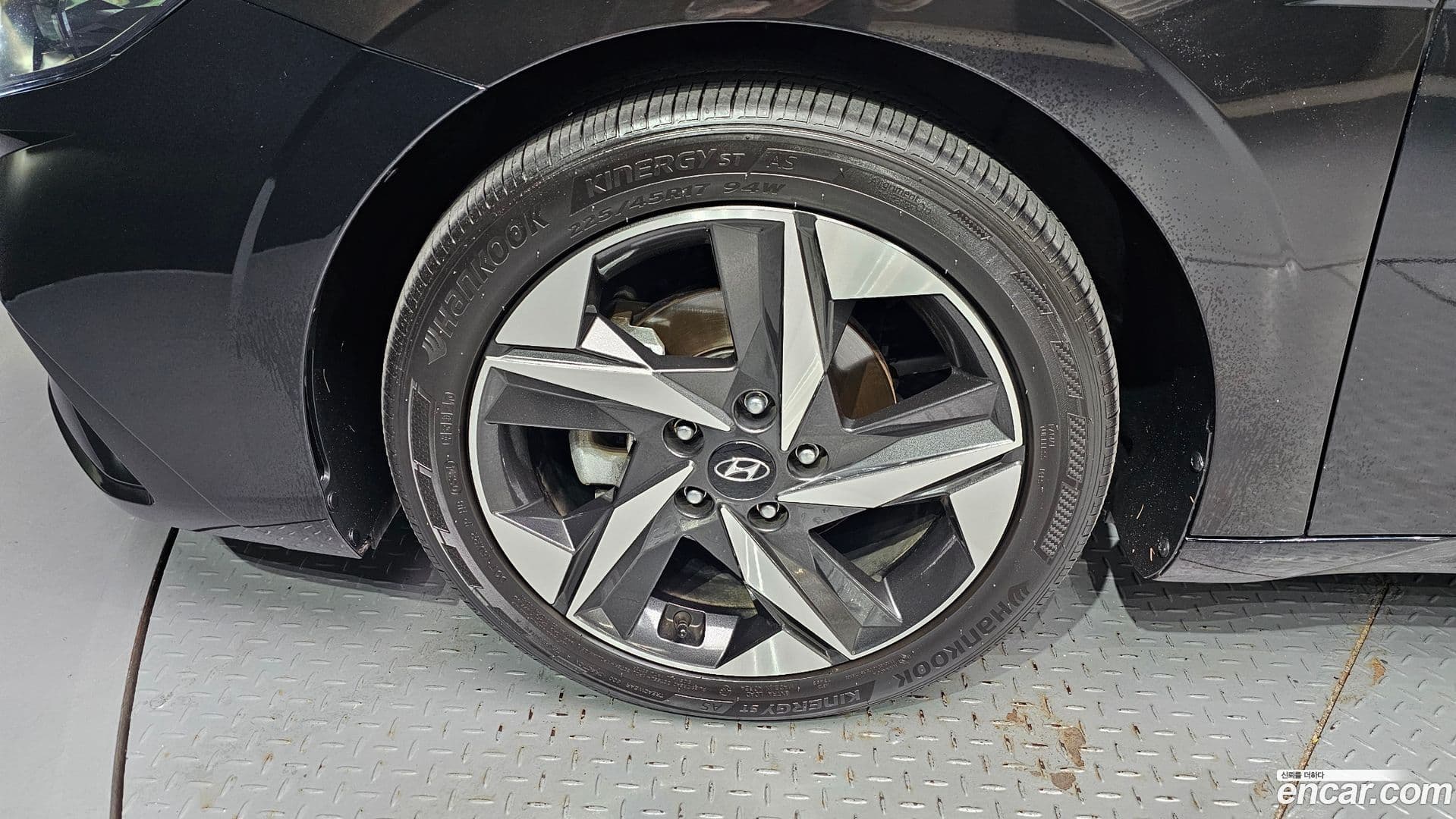 Main__Slider__Photo:AVANTE Hyundai 2021.6-4