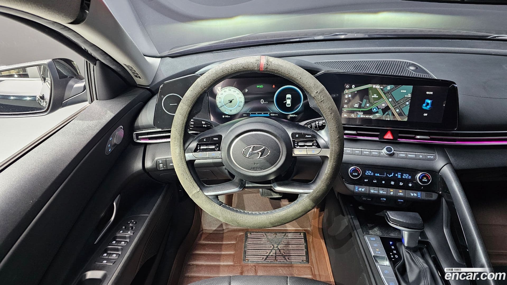 Main__Slider__Photo:AVANTE Hyundai 2021.6-12