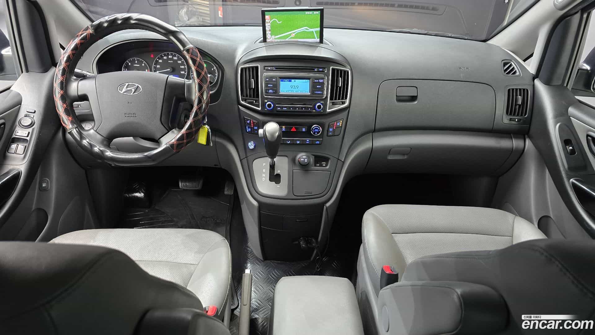 Starex Hyundai 2018.11-INNER-007