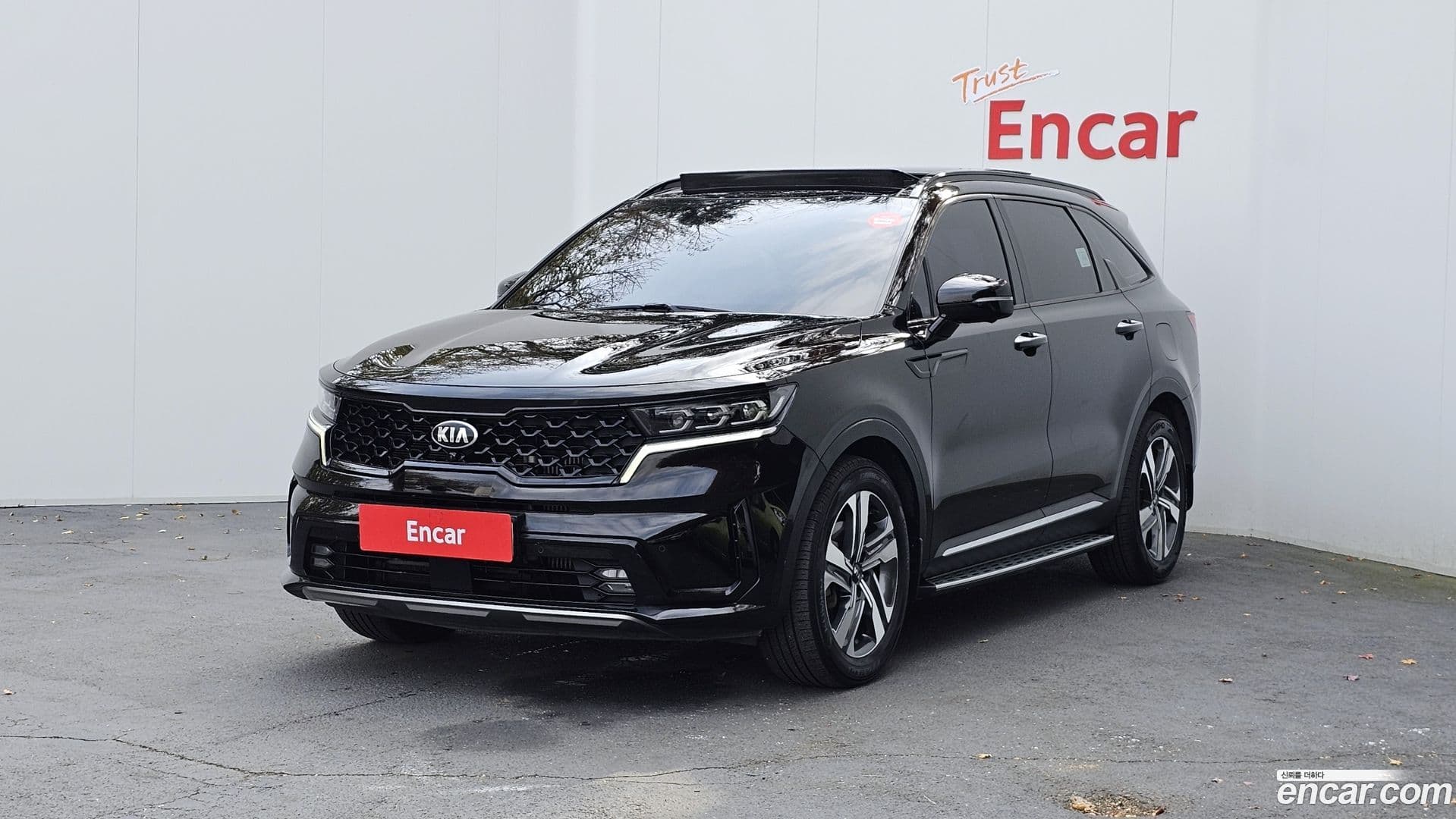 Main__Slider__Photo:Sorento Kia 2021.2-0