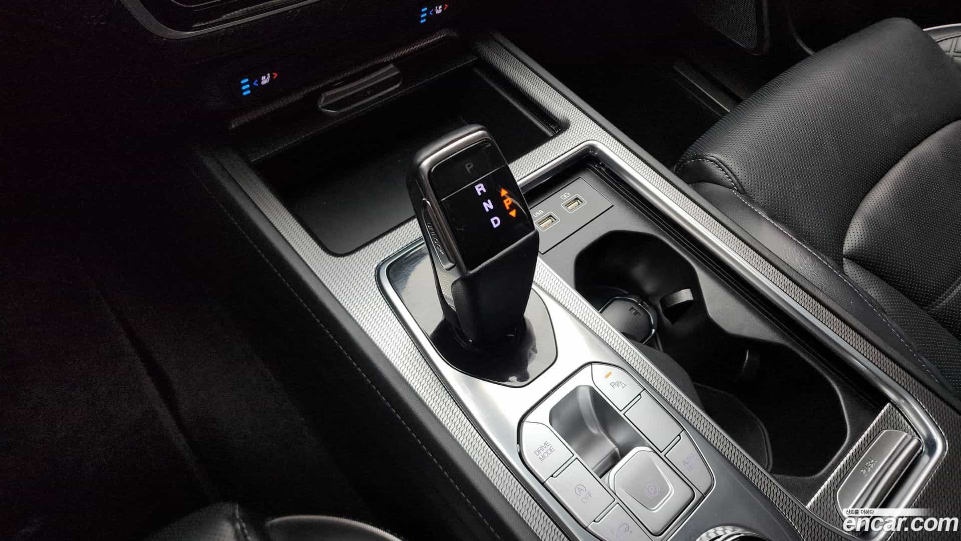 Rexton KG Mobility 2020.11-INNER-009