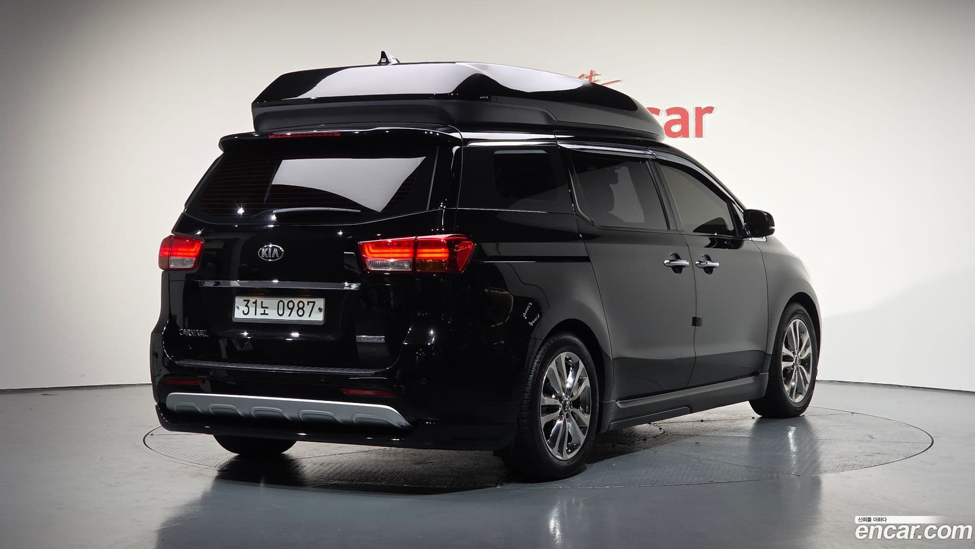 Main__Slider__Photo:Canival Kia 2014.9-0