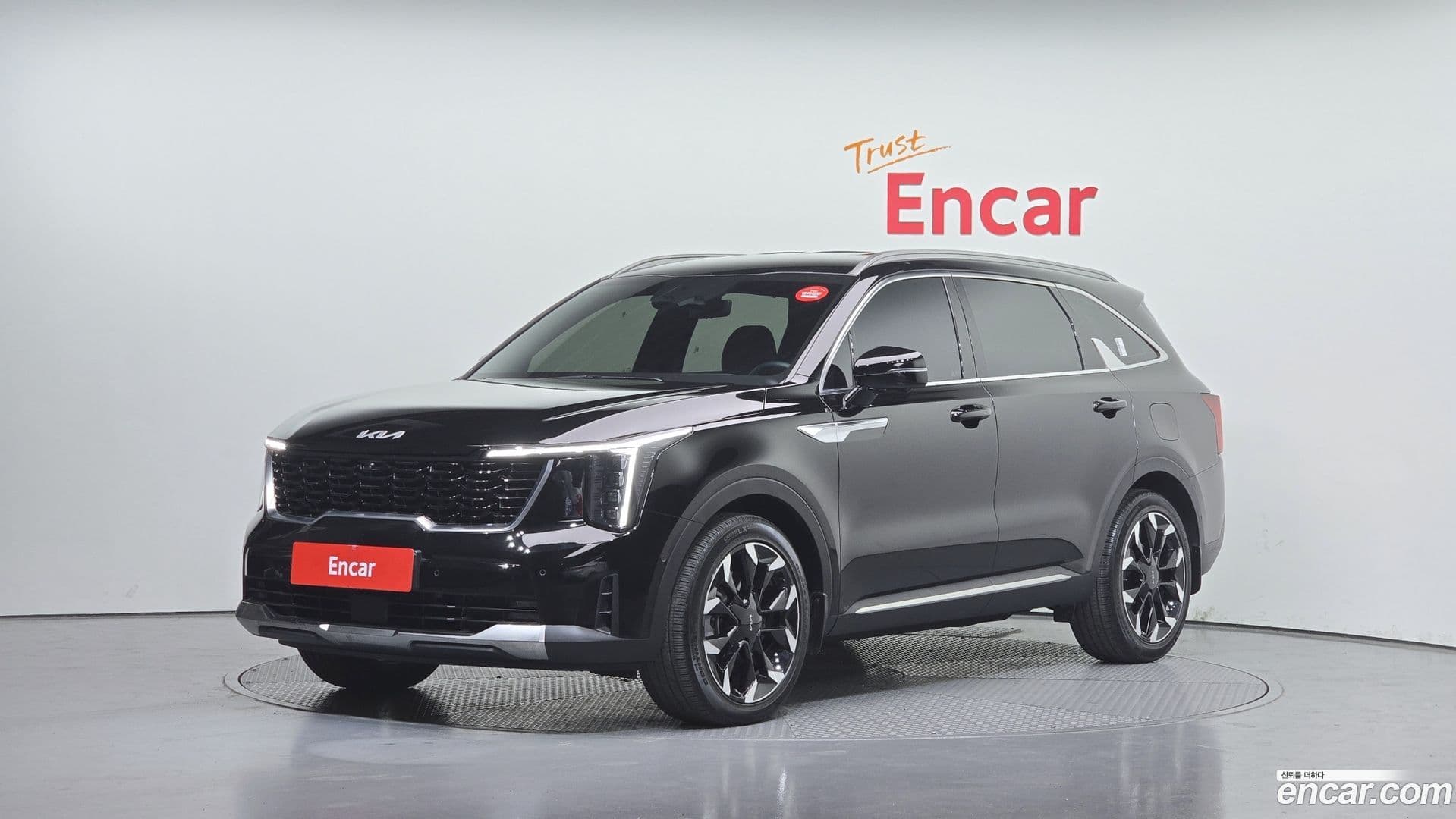 Main__Slider__Photo:Sorento Kia 2024.11-0