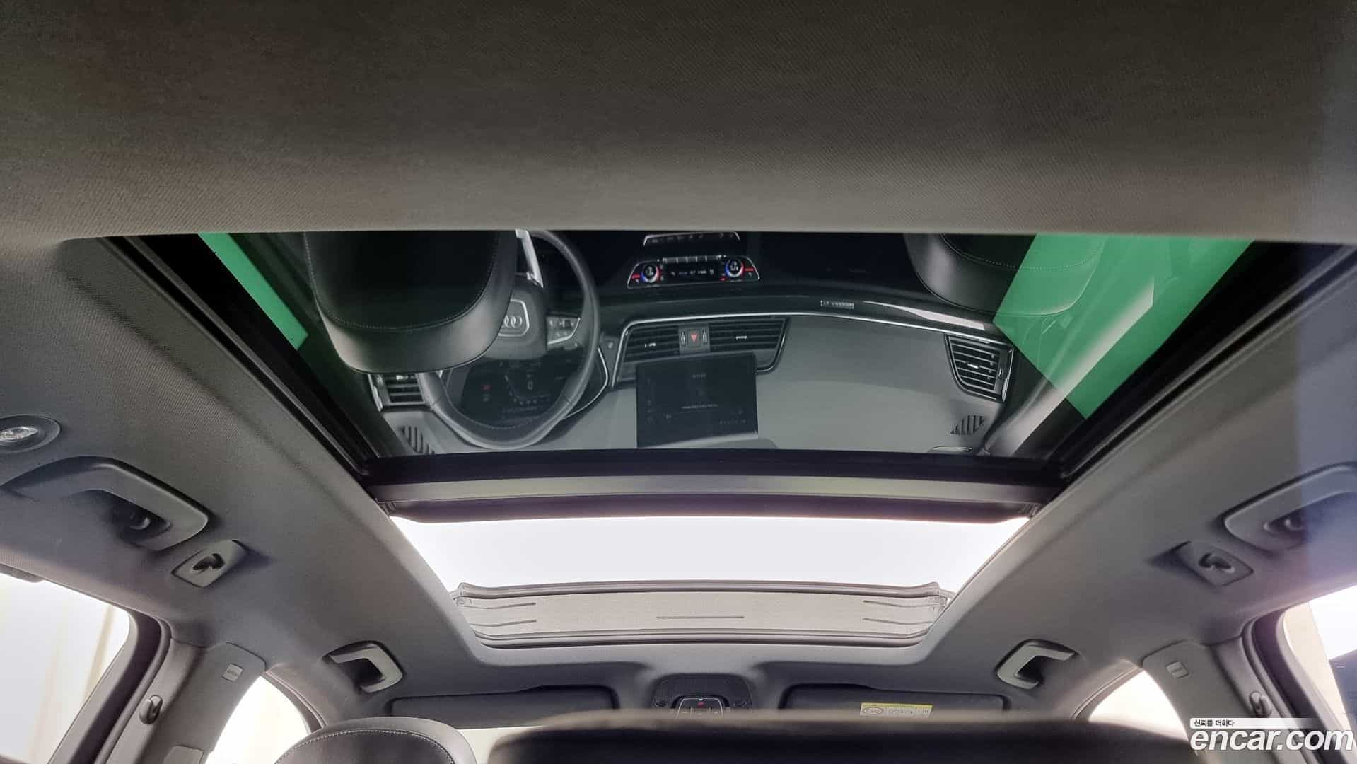 SQ5 Audi 2021.11-OPTION-022