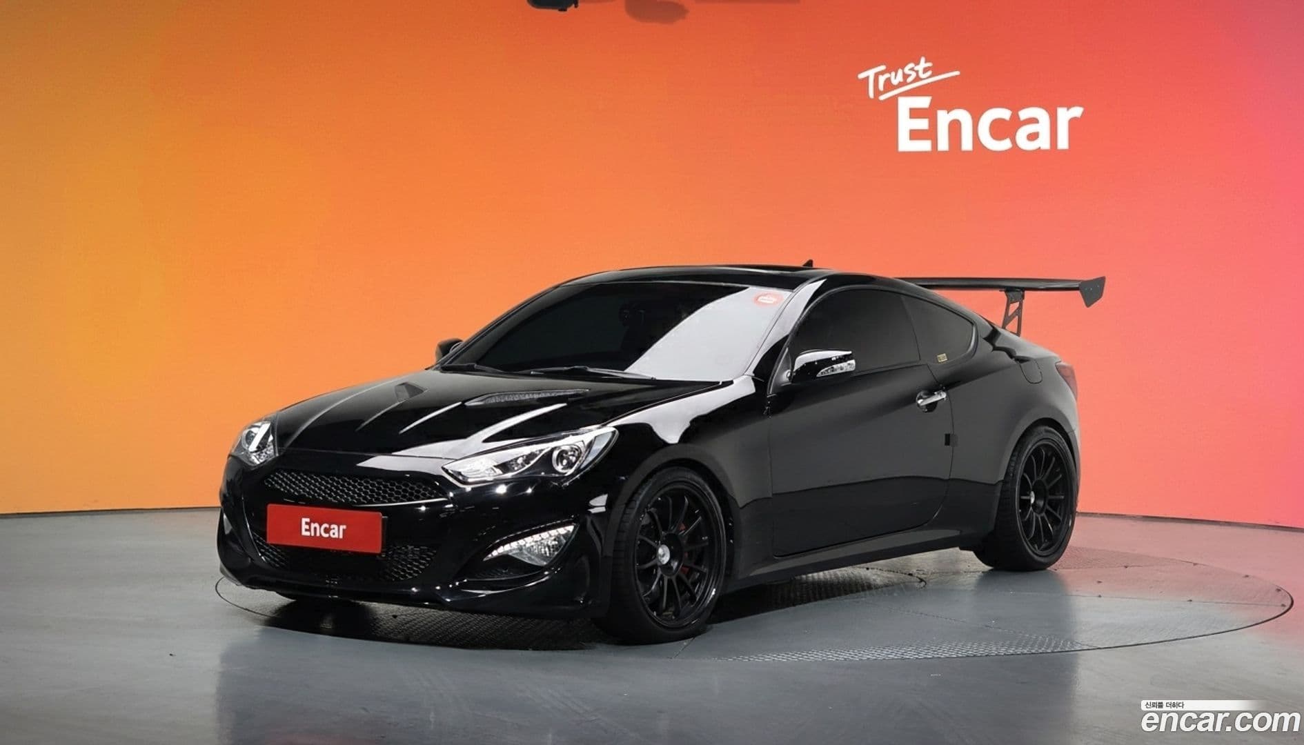 Main__Slider__Photo:Genesis Hyundai 2013.1-0