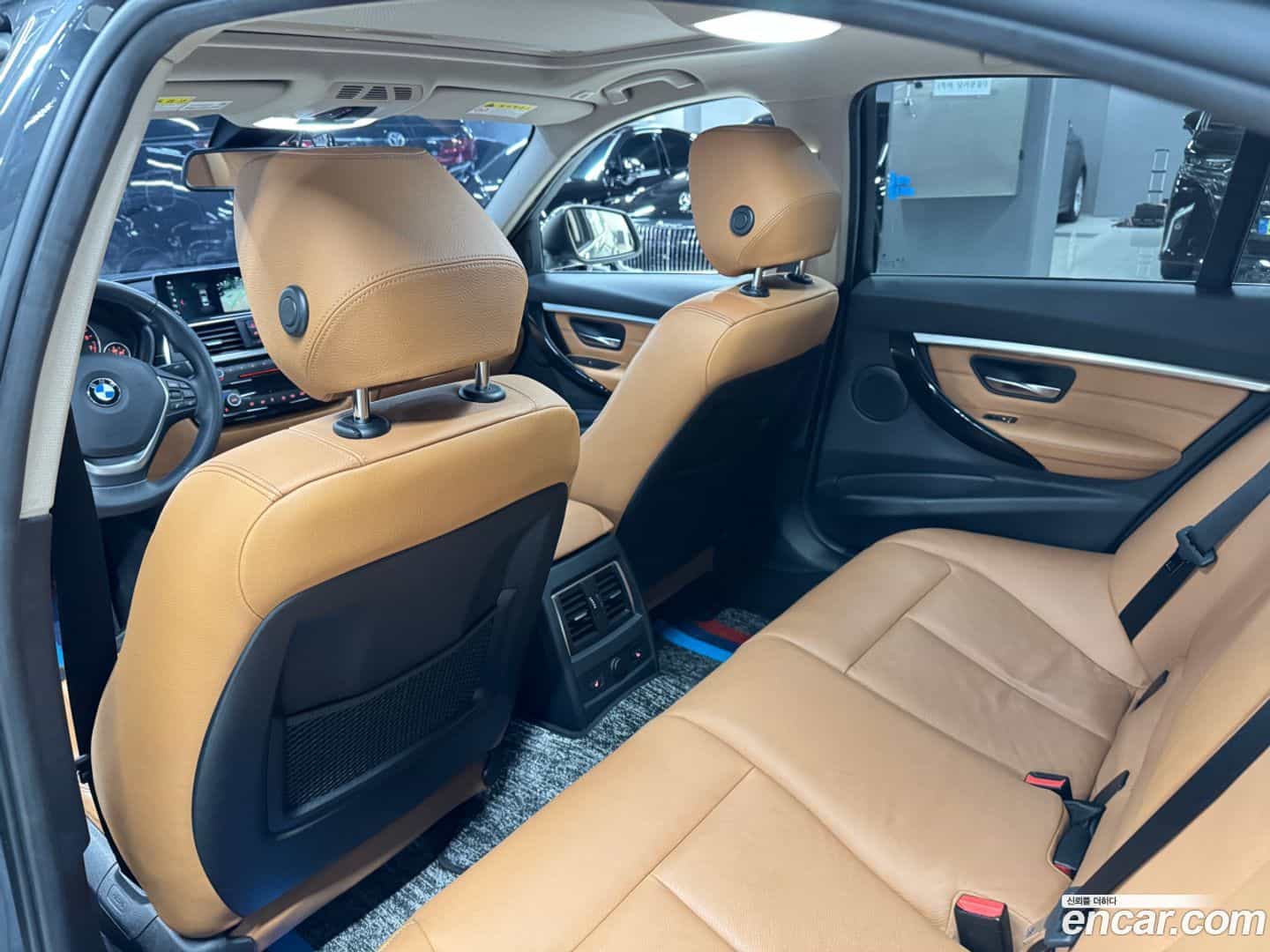3-Series BMW 2018.1-OPTION-015