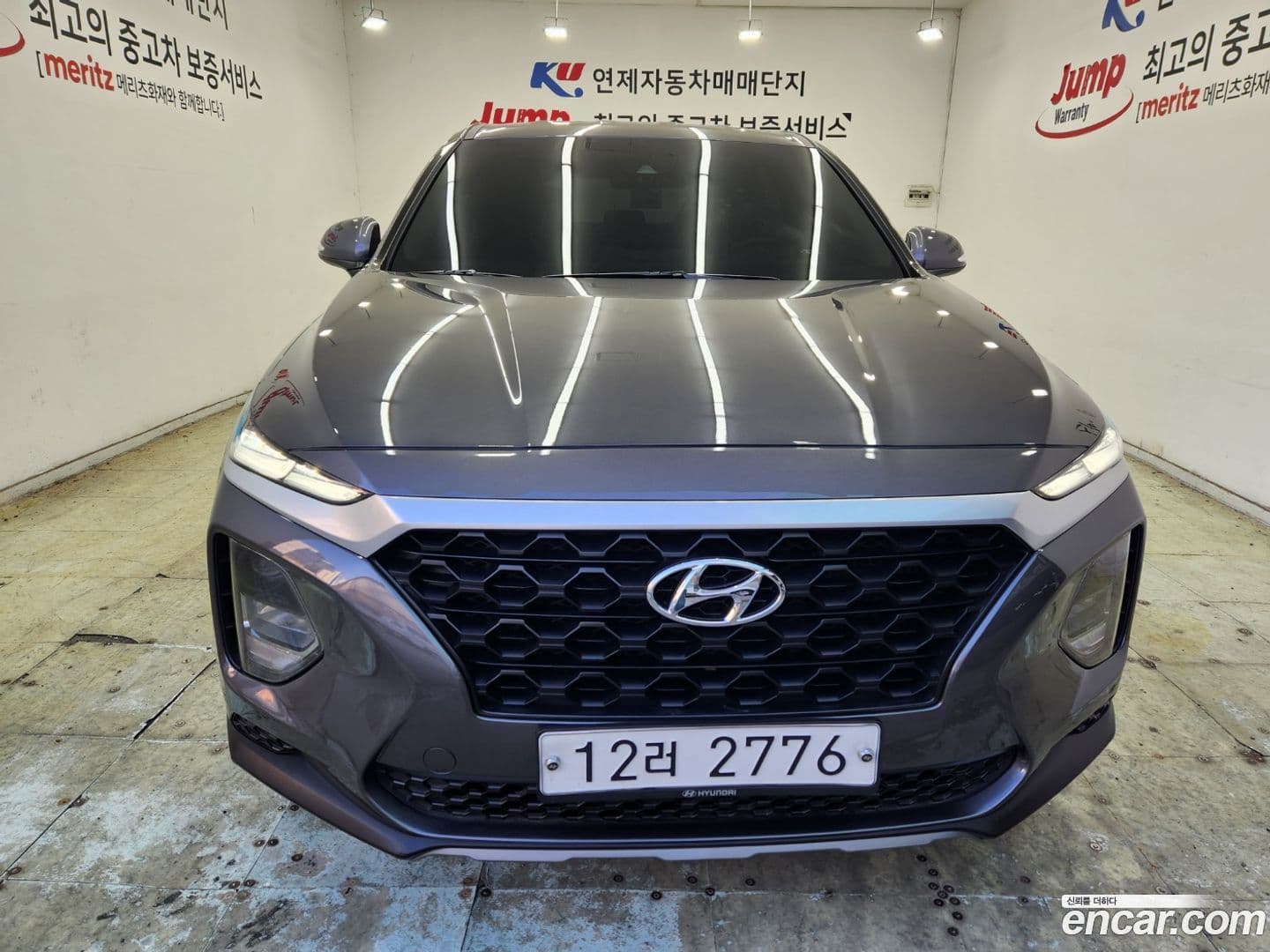 Main__Slider__Photo:Santafe Hyundai 2019.3-0