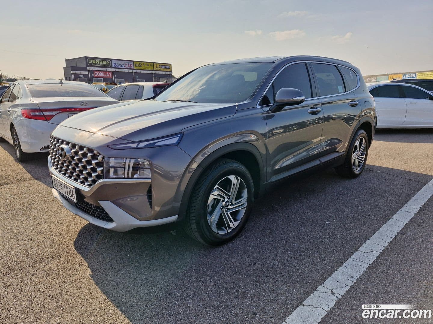 Main__Slider__Photo:Santafe Hyundai 2023.6-0