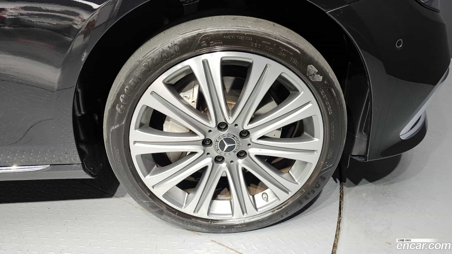 E-Class Mercedes-Benz 2023.5-OUTER-005
