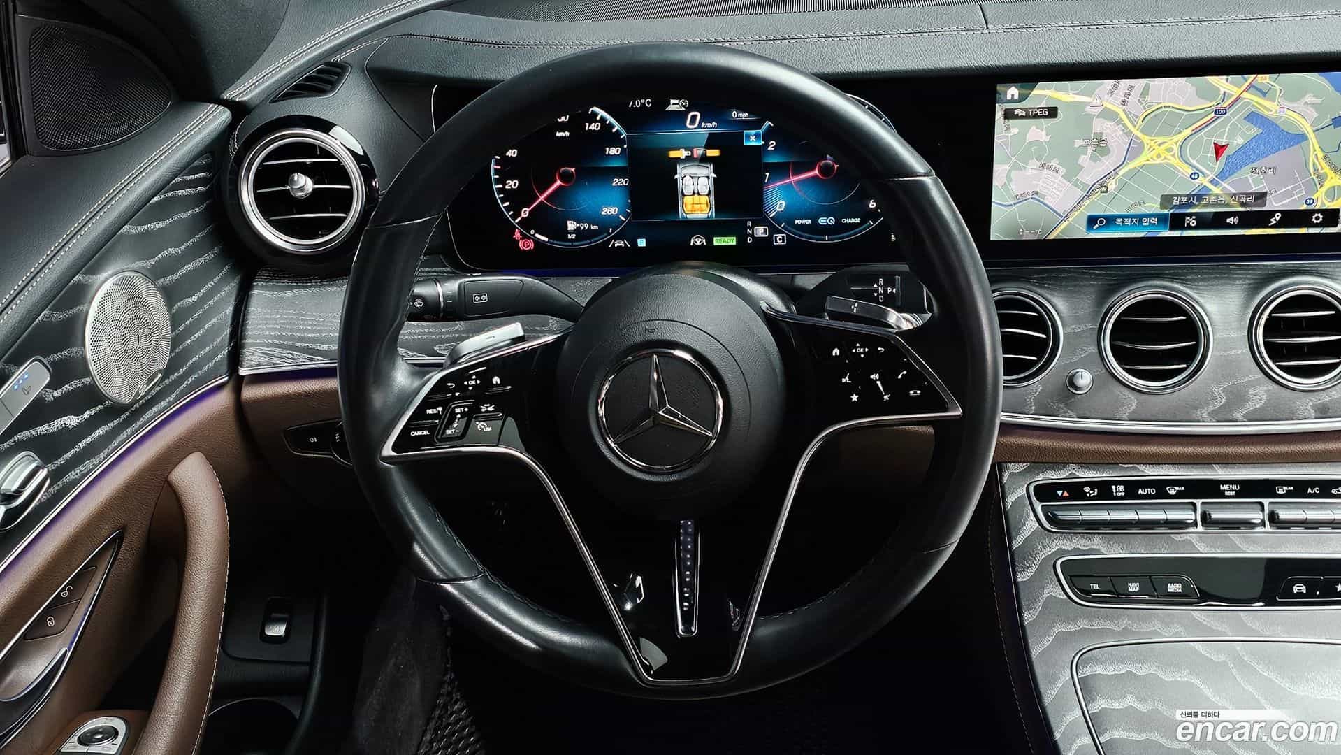 E-Class Mercedes-Benz 2023.5-OPTION-017