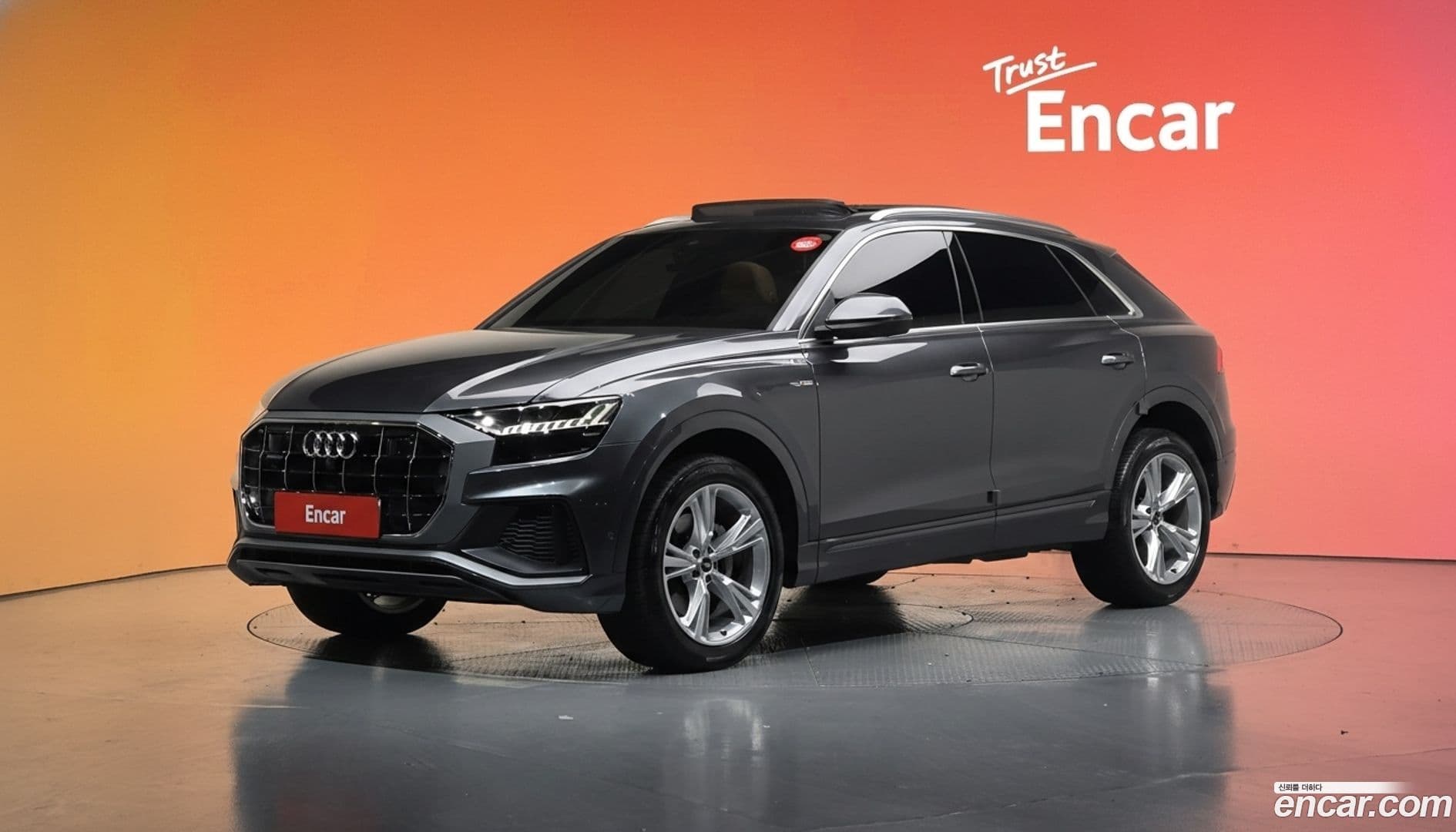 Main__Slider__Photo:Q8 Audi 2023.11-0