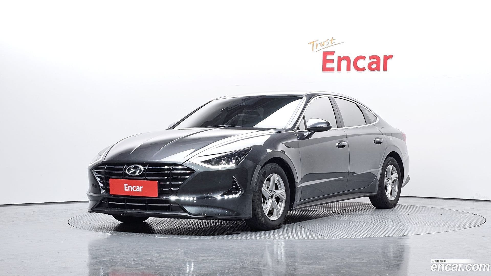 Main__Slider__Photo:Sonata Hyundai 2019.8-0