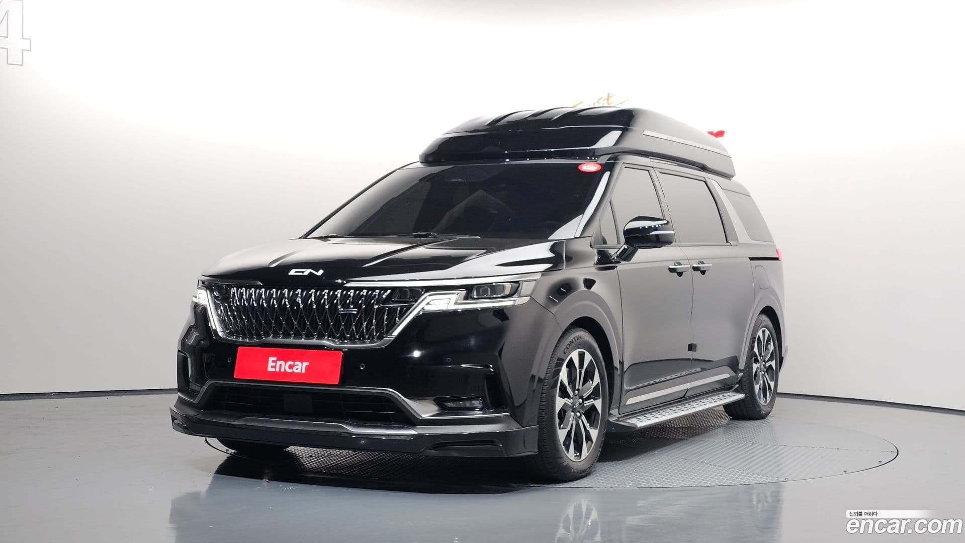 Main__Slider__Photo:Canival Kia 2022.6-0
