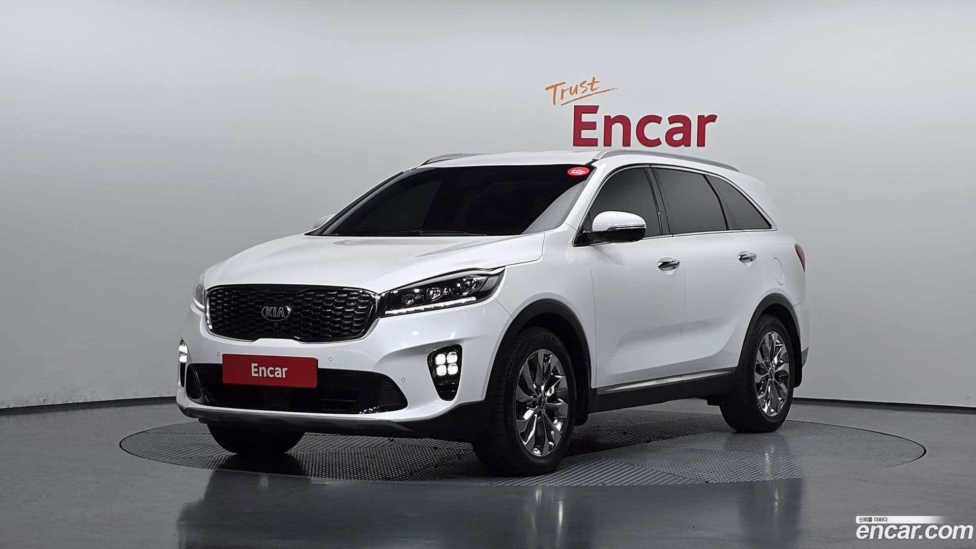 Main__Slider__Photo:Sorento Kia 2017.10-0