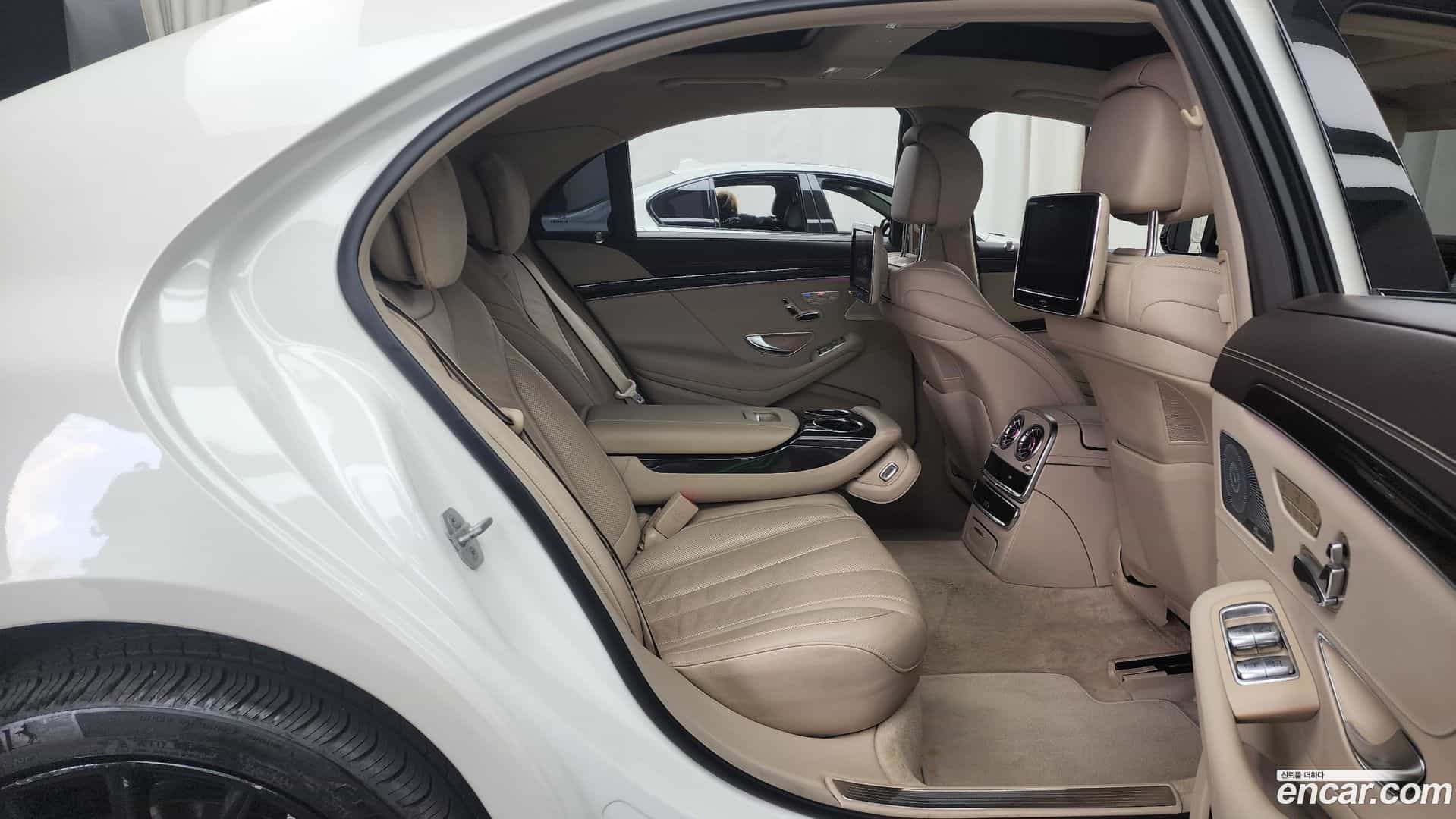 S-Class Mercedes-Benz 2016.5-OPTION-016