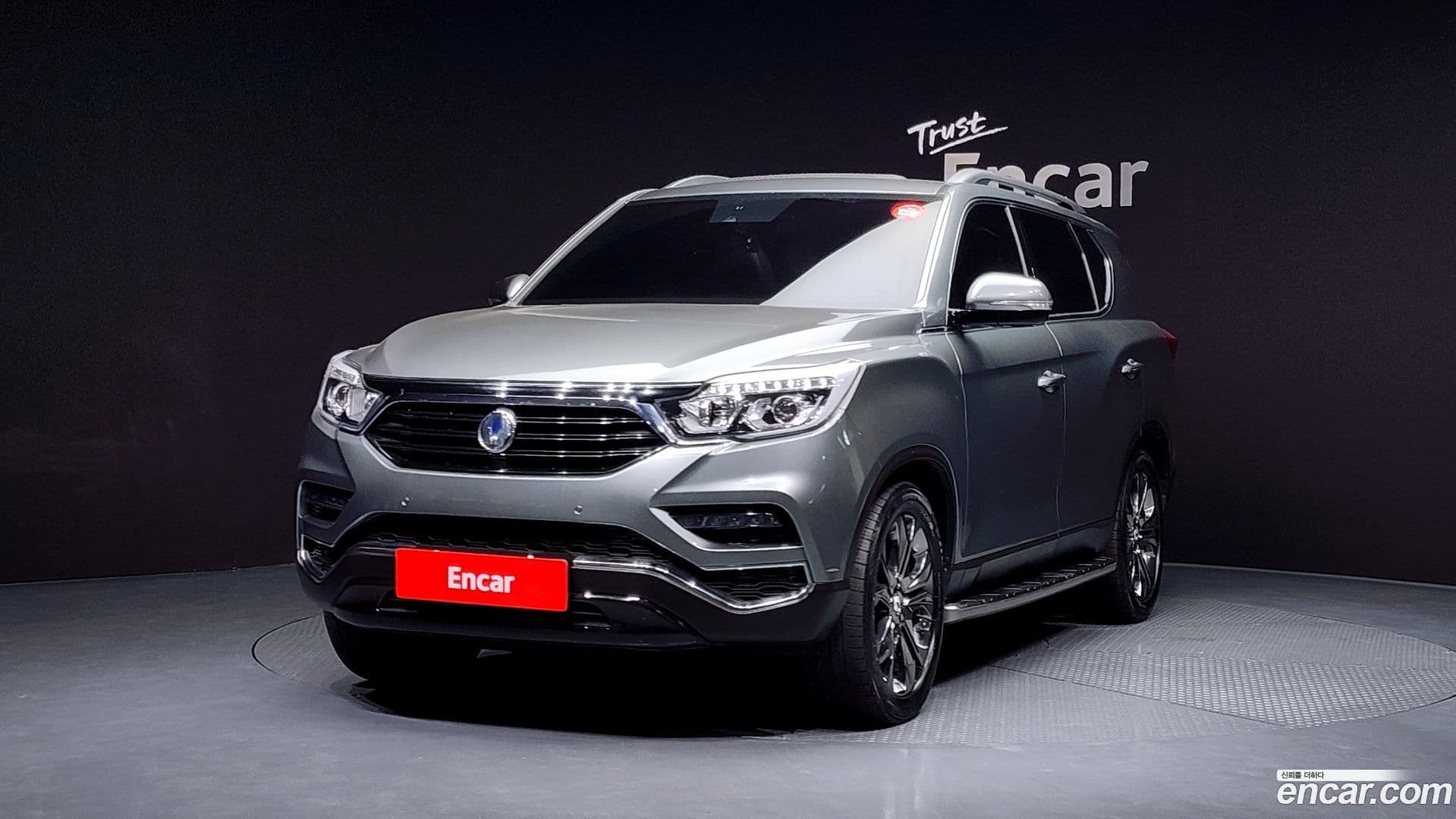 Main__Slider__Photo:Rexton KG Mobility 2017.9-0