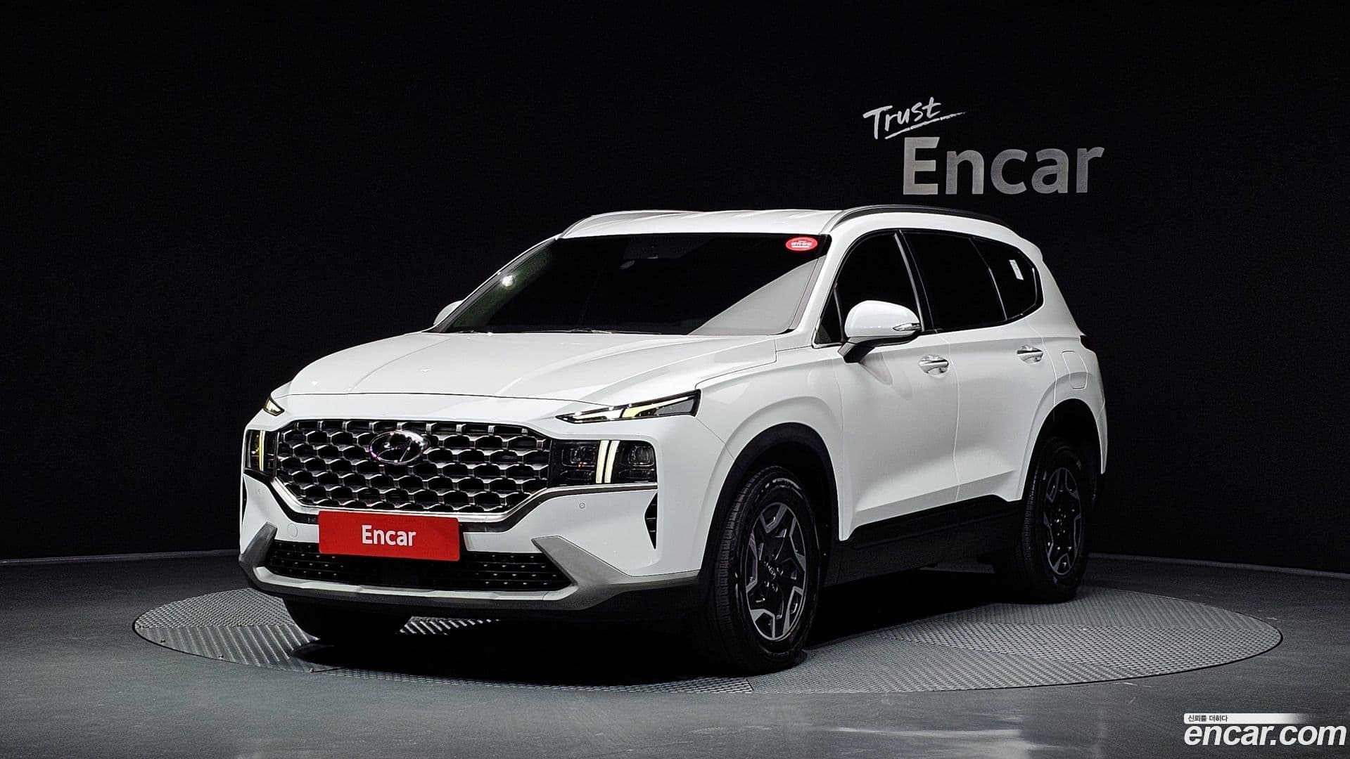 Main__Slider__Photo:Santafe Hyundai 2021.10-0