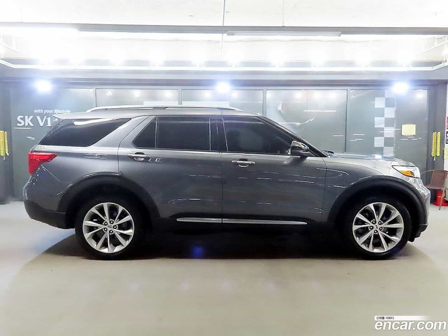 Explorer Ford 2022.4-OUTER-003