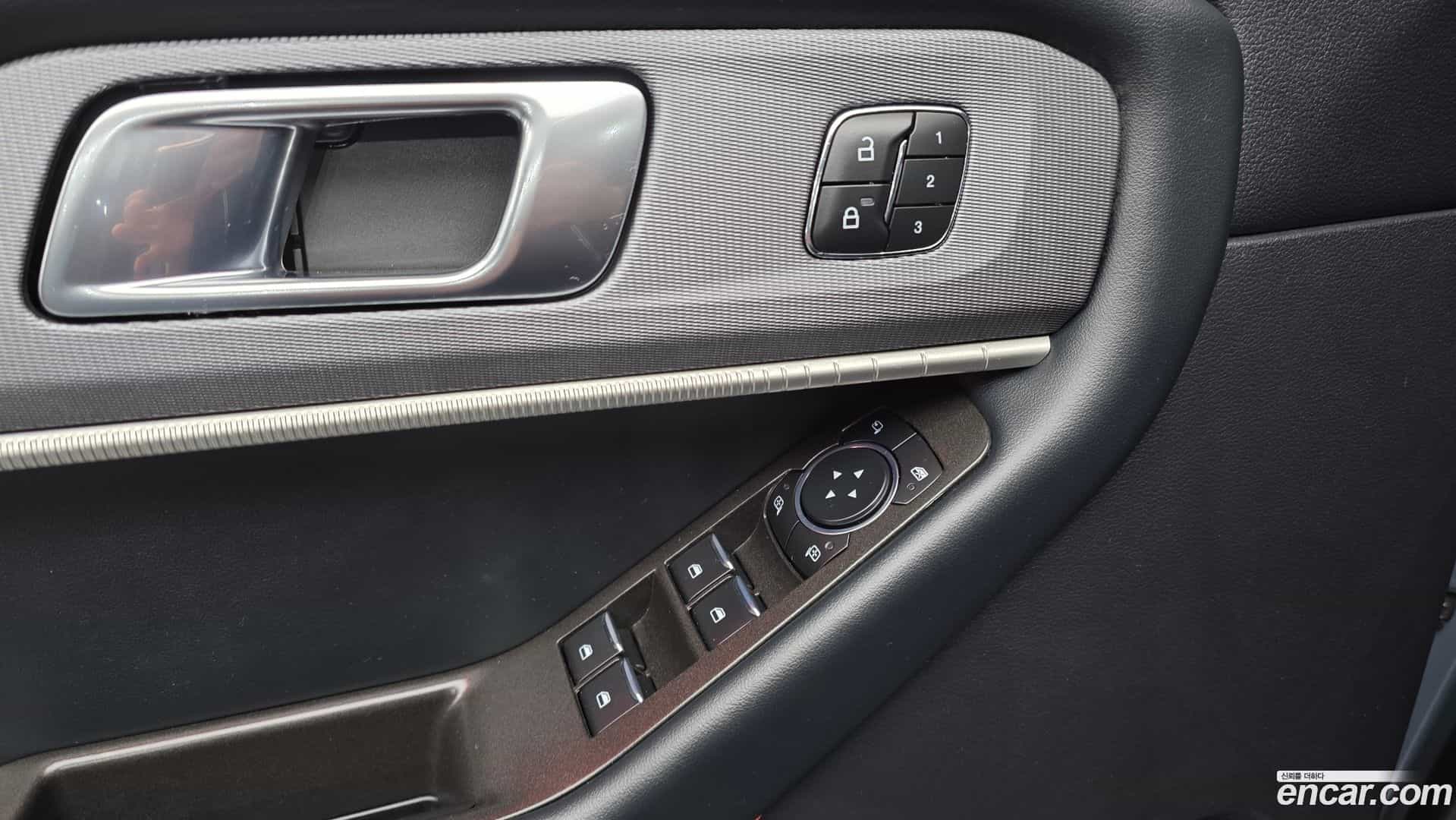 Explorer Ford 2024.10-OPTION-021