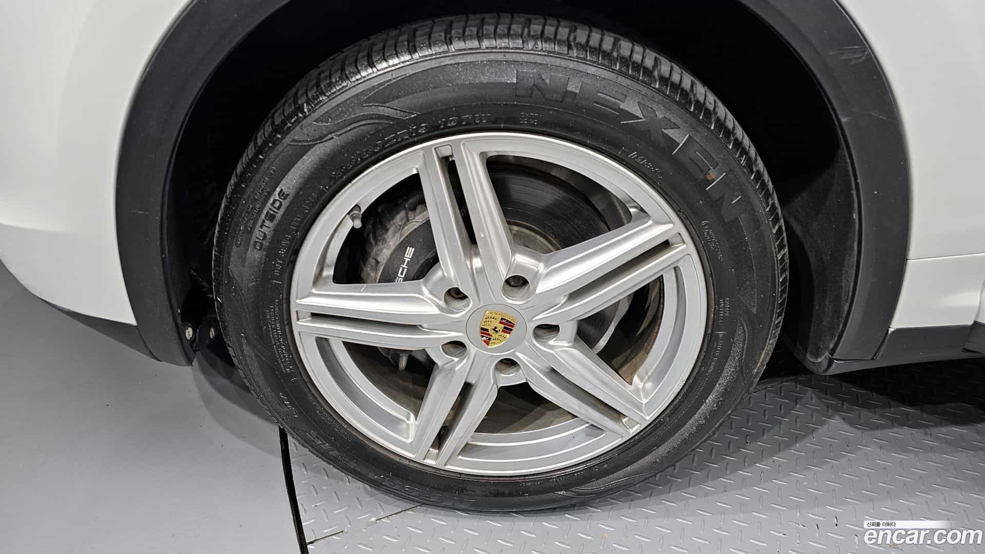 Cayenne Porsche 2016.4-OUTER-005