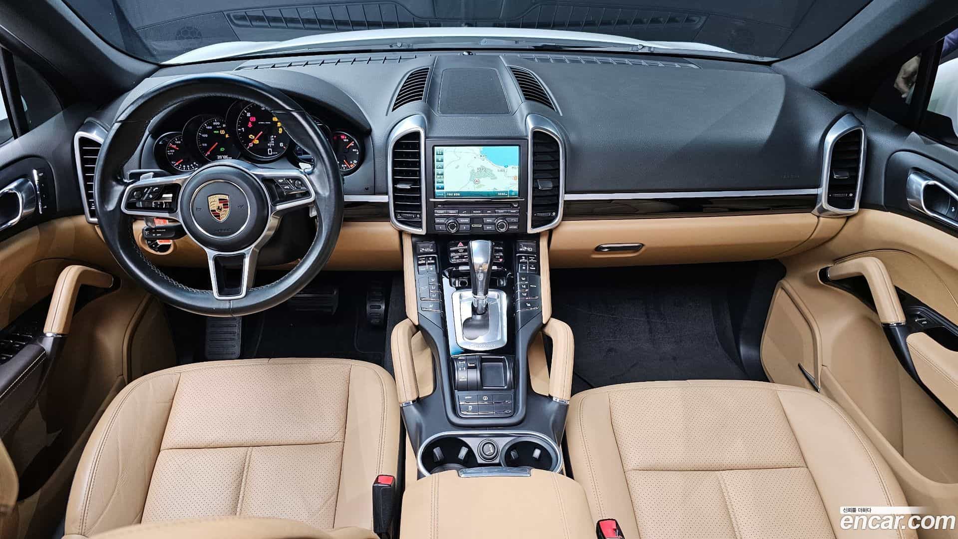 Cayenne Porsche 2016.4-INNER-007