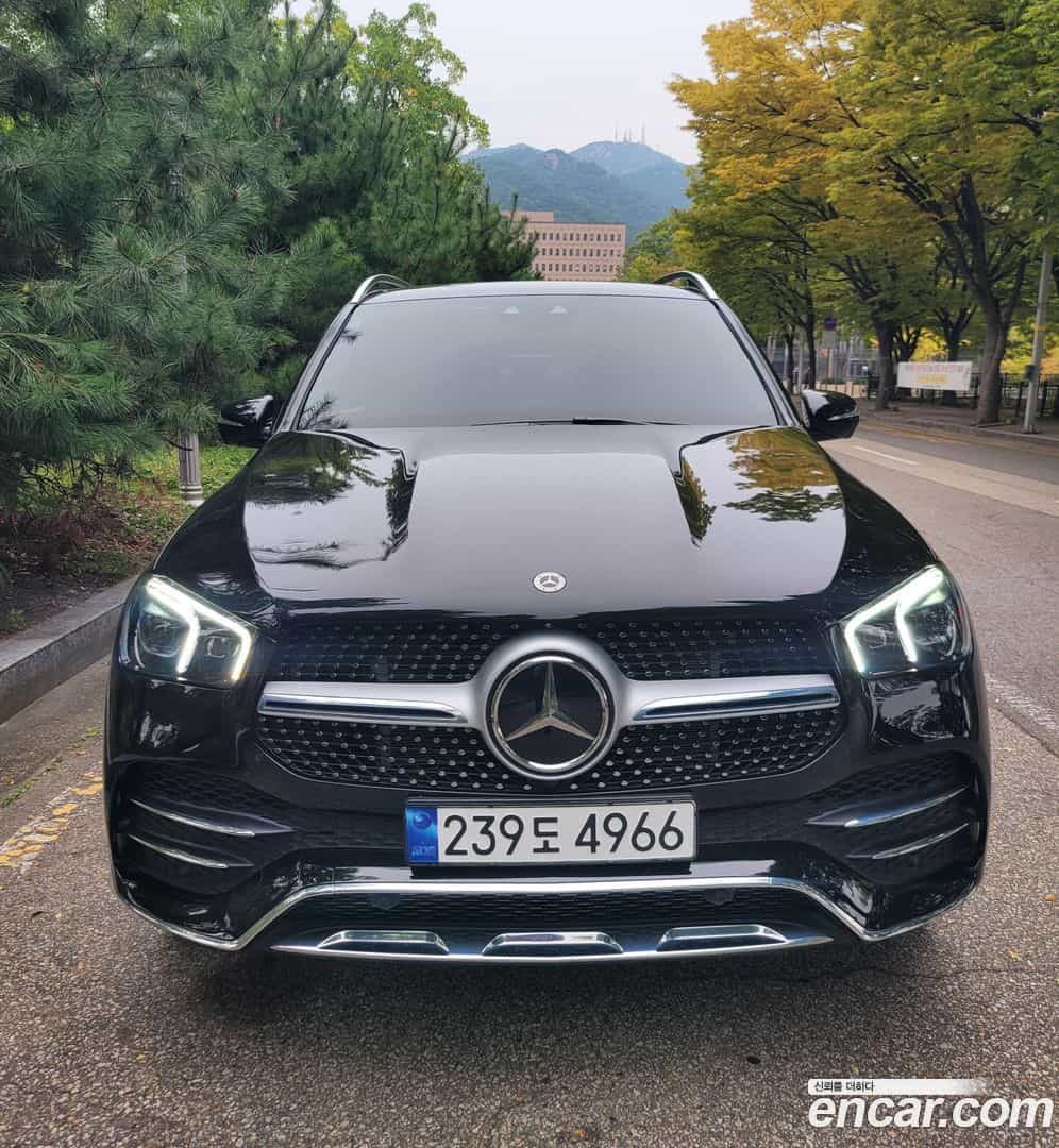 GLE-Class Mercedes-Benz 2023.3-OUTER-001