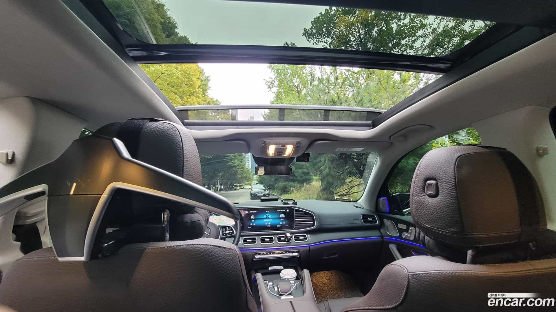 GLE-Class Mercedes-Benz 2023.3-INNER-008