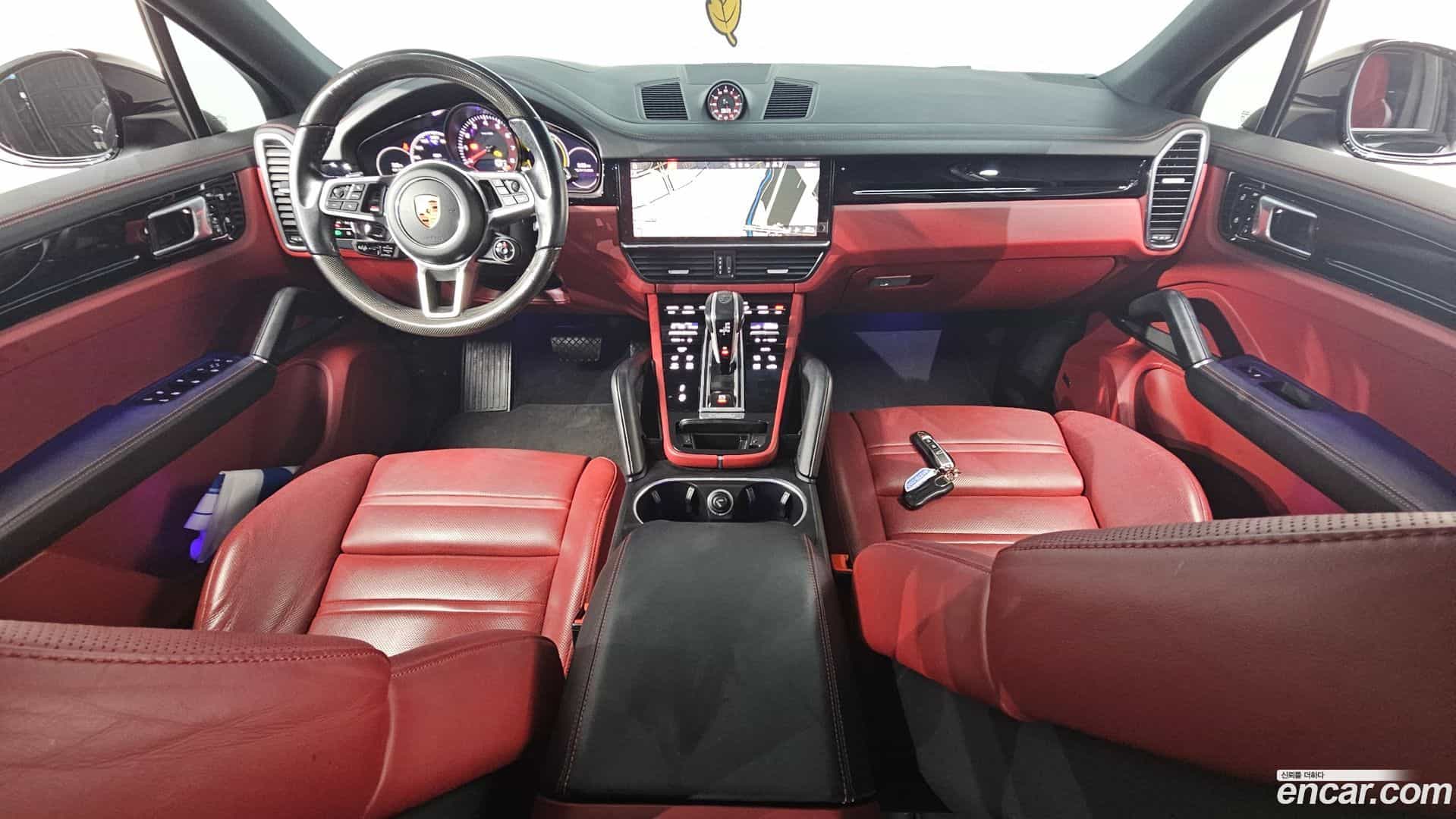 Cayenne Porsche 2021.3-INNER-007