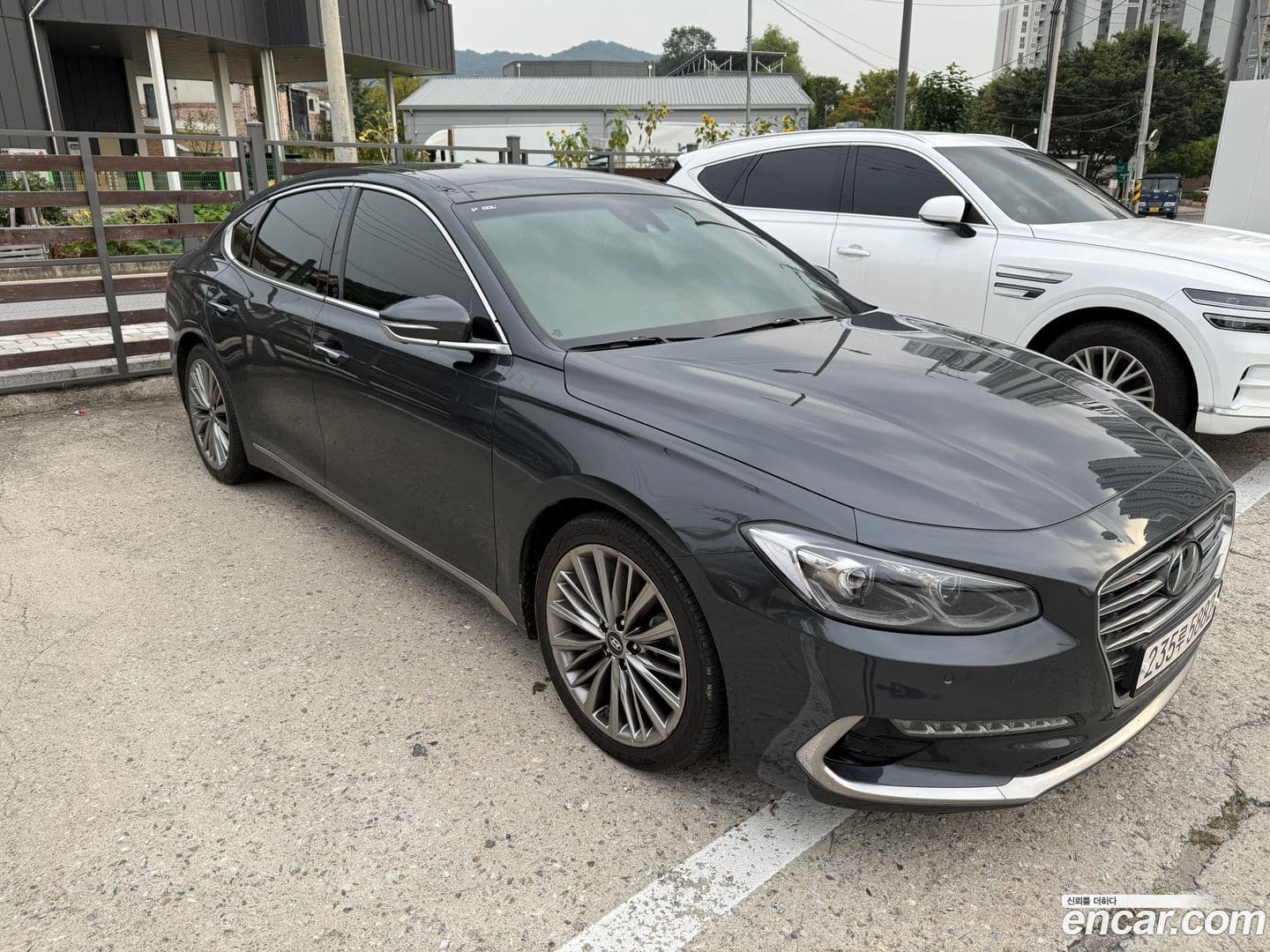 Main__Slider__Photo:Grandeur Hyundai 2017.10-0