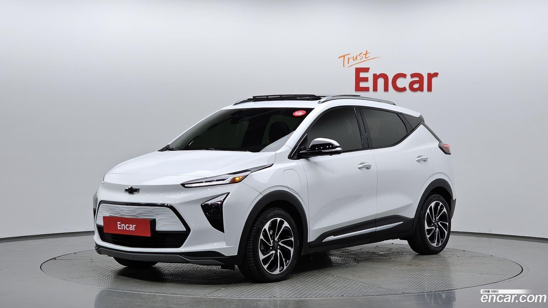 Main__Slider__Photo:볼트 EUV Chevrolet 2022.9-0