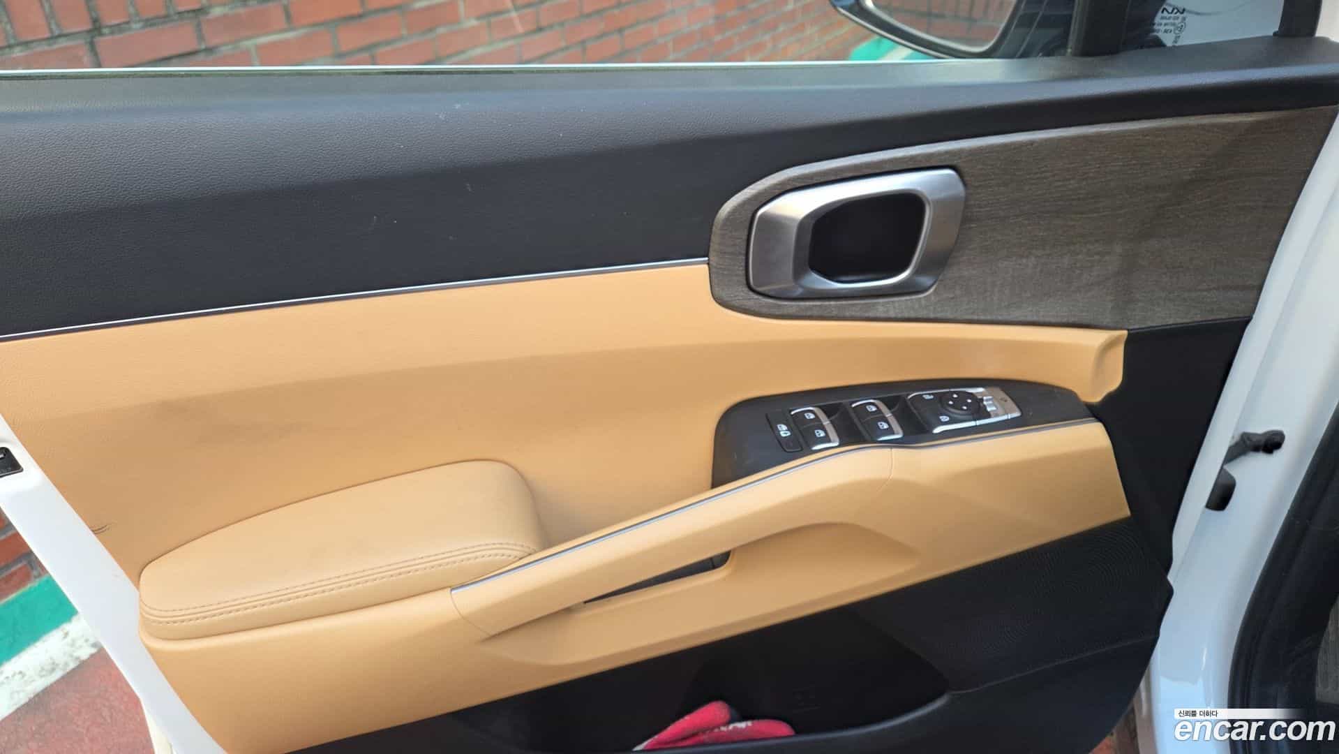 Sorento Kia 2022.9-INNER-010
