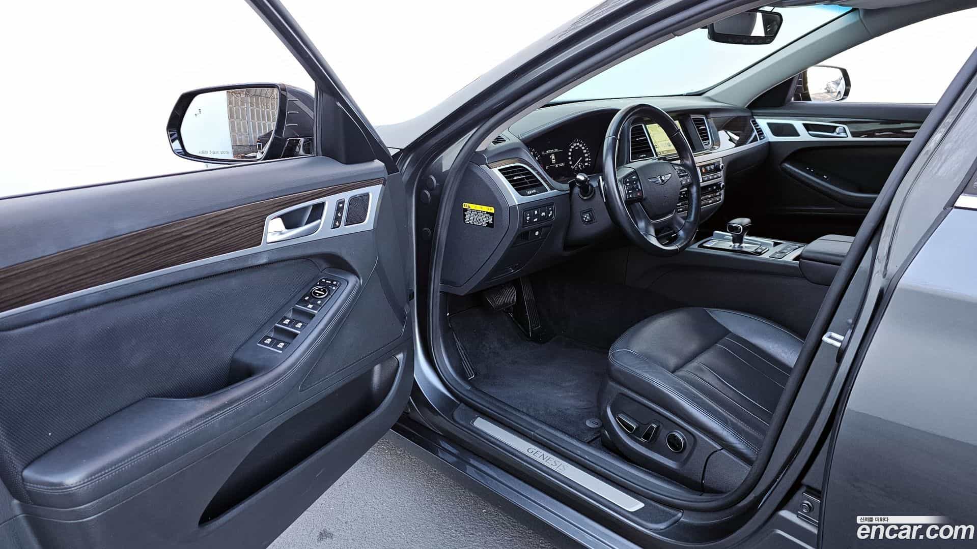 G80 Genesis 2018.3-OPTION-015