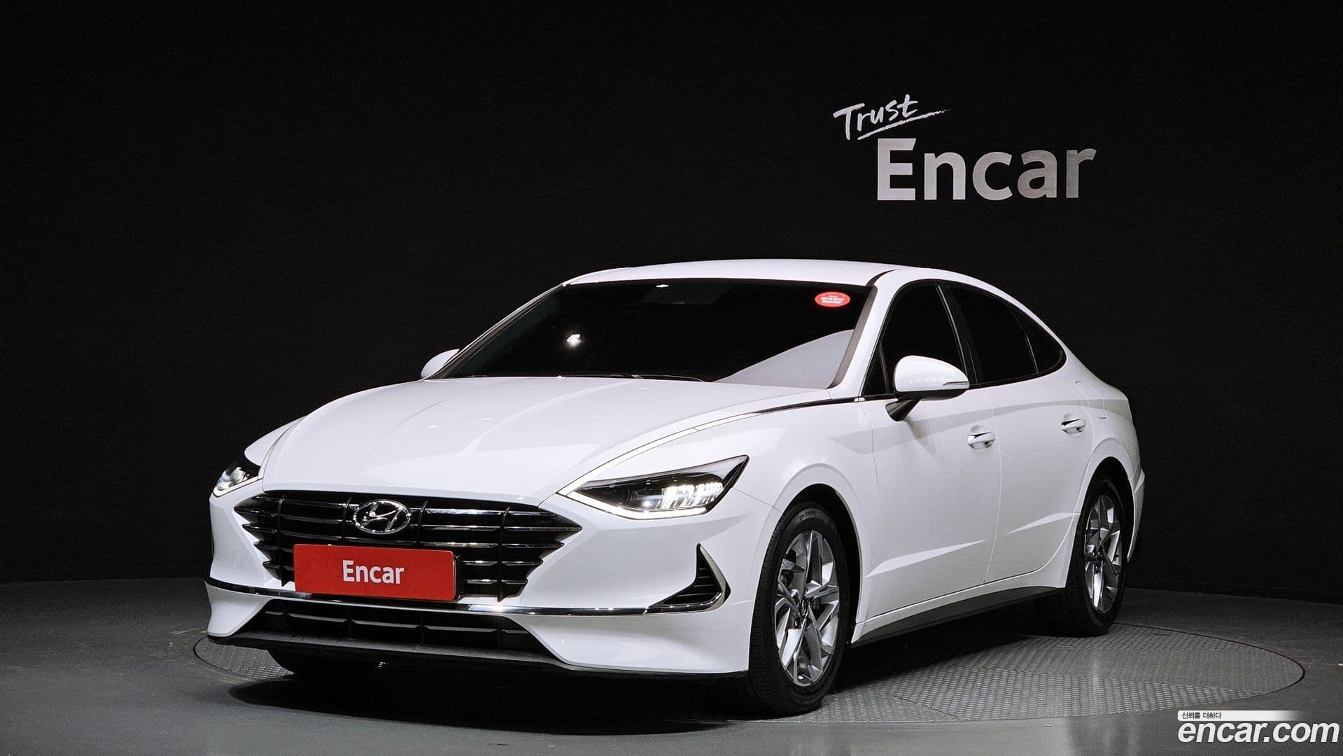 Main__Slider__Photo:Sonata Hyundai 2019.6-0