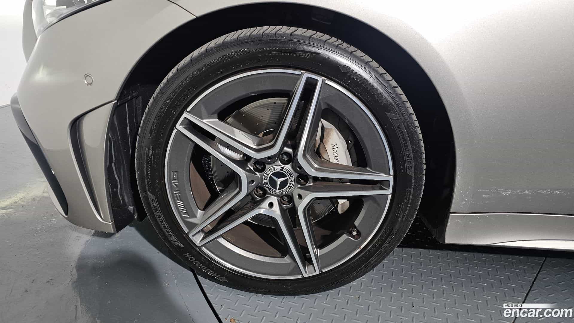 CLS-Class Mercedes-Benz 2022.7-OUTER-005