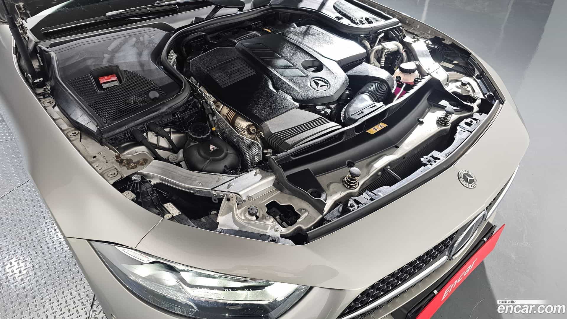 CLS-Class Mercedes-Benz 2022.7-INNER-006