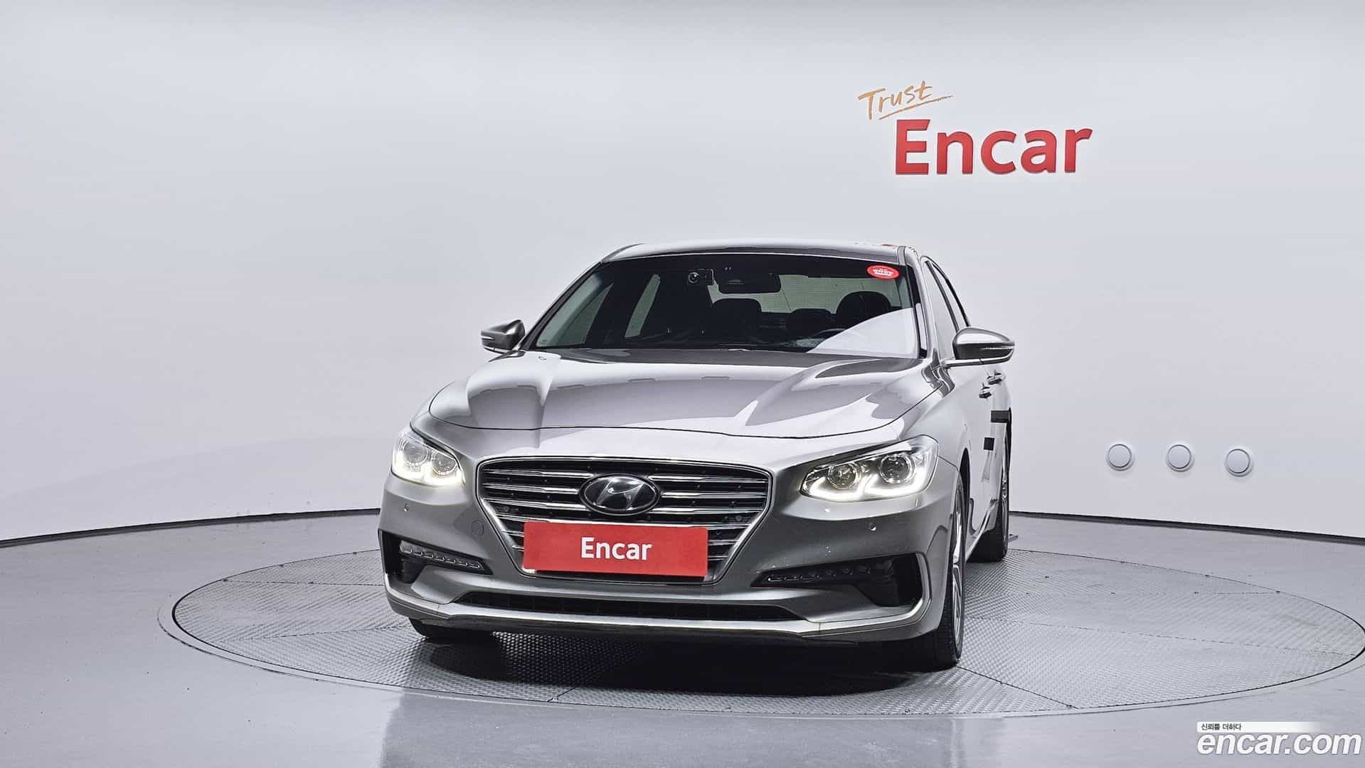 Grandeur Hyundai 2018.2-OUTER-003