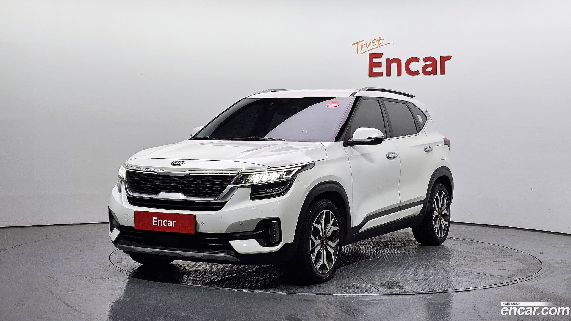 Main__Slider__Photo:Seltos Kia 2019.9-0